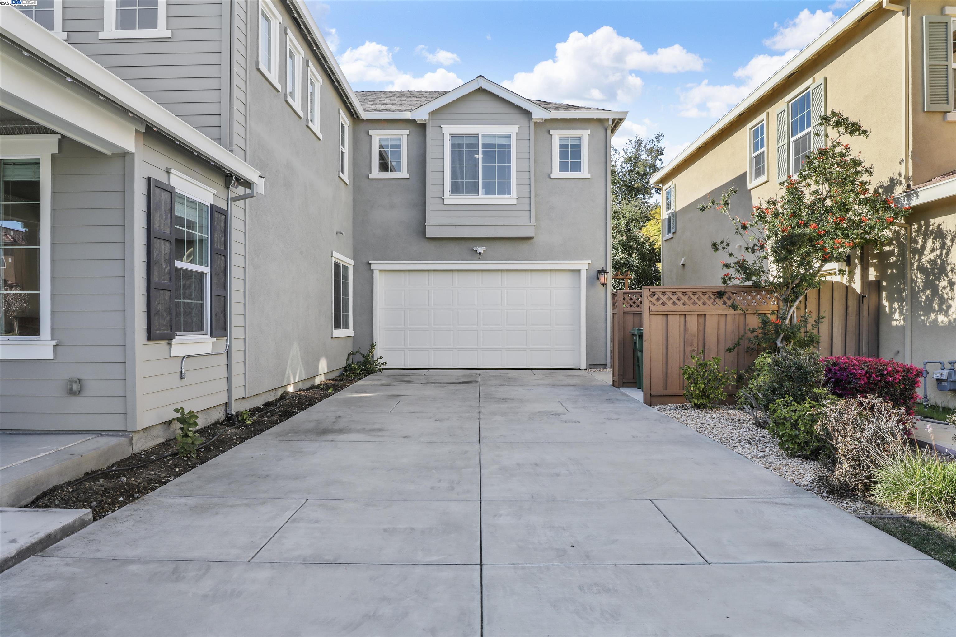 711 N PLUMAS DR, Tracy, California 95391, 4 Bedrooms Bedrooms, 4 Rooms Rooms,3 BathroomsBathrooms,Residential,For Sale,711 N PLUMAS DR,41106829