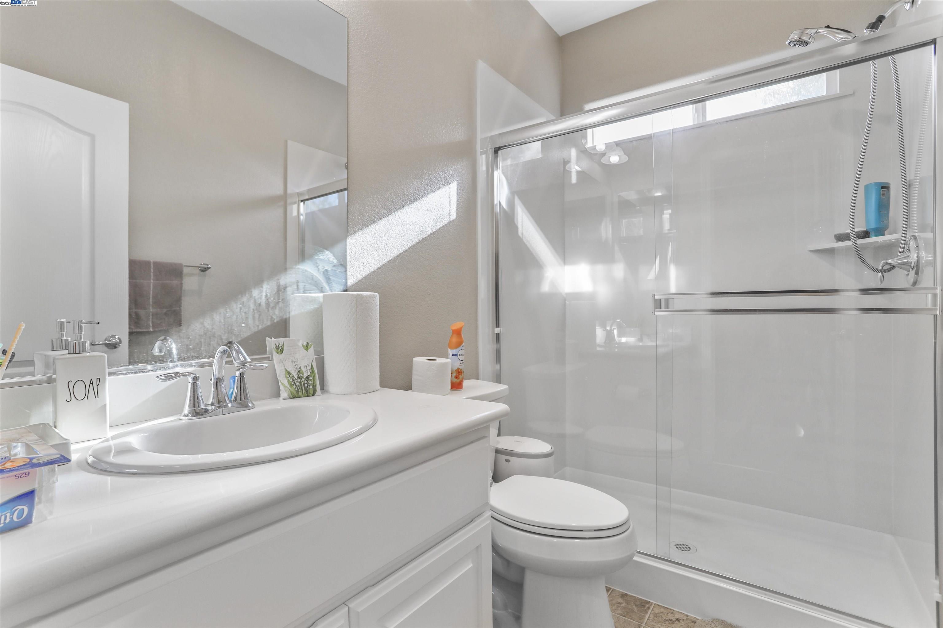711 N PLUMAS DR, Tracy, California 95391, 4 Bedrooms Bedrooms, 4 Rooms Rooms,3 BathroomsBathrooms,Residential,For Sale,711 N PLUMAS DR,41106829
