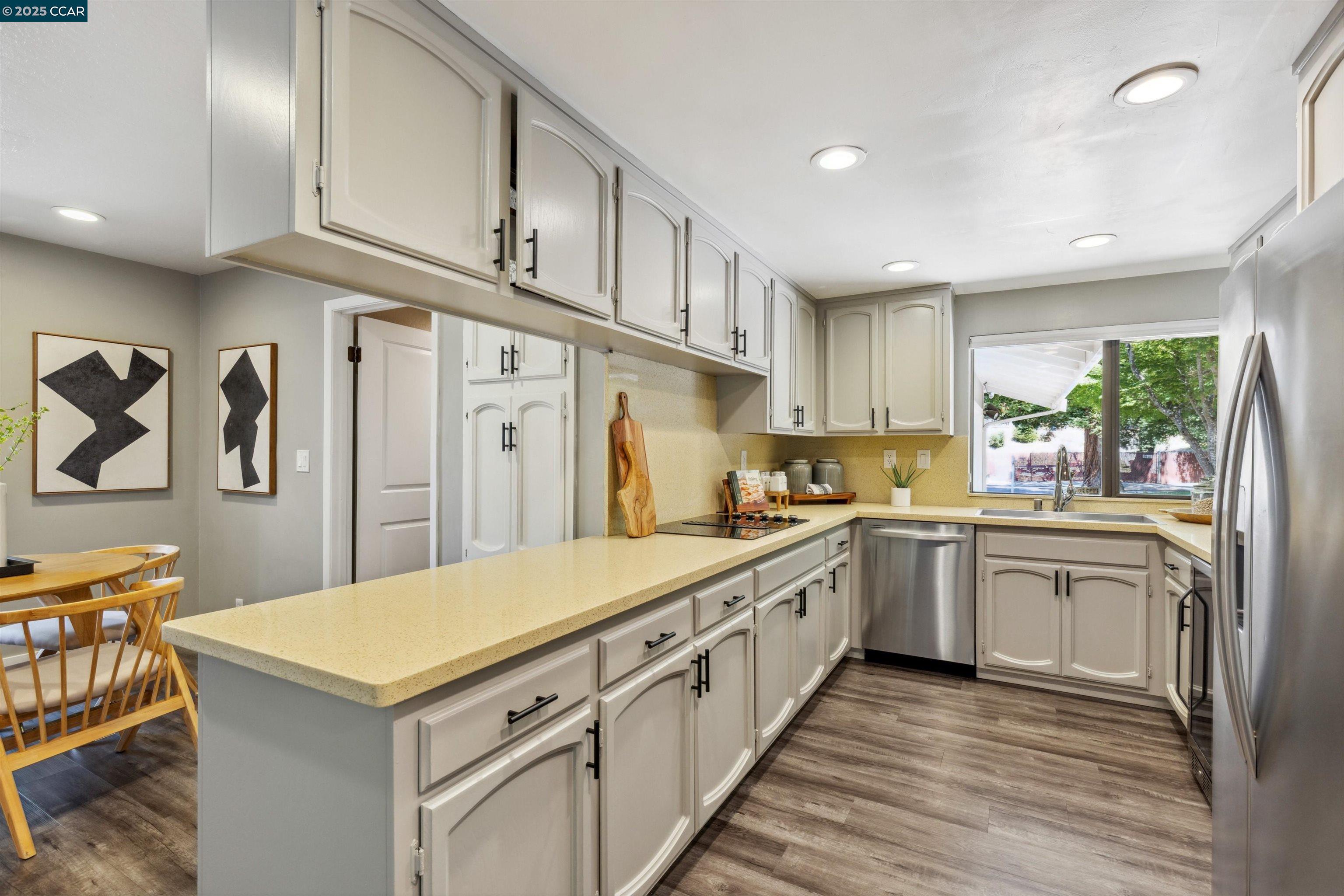 5104 Alhambra Valley Rd, Martinez, California 94553, 4 Bedrooms Bedrooms, 10 Rooms Rooms,3 BathroomsBathrooms,Residential,For Sale,5104 Alhambra Valley Rd,41106831