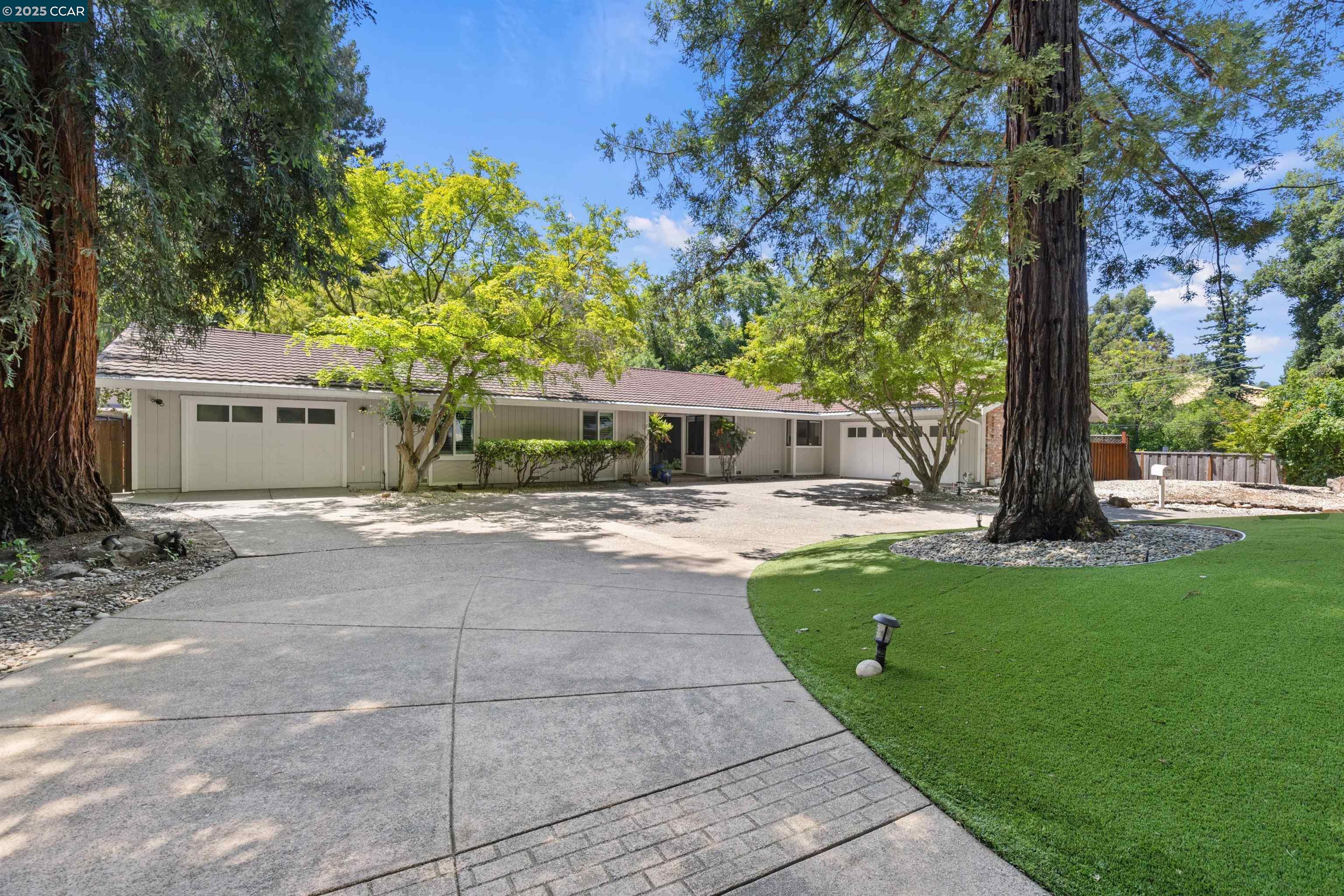 5104 Alhambra Valley Rd, Martinez, California 94553, 4 Bedrooms Bedrooms, 10 Rooms Rooms,3 BathroomsBathrooms,Residential,For Sale,5104 Alhambra Valley Rd,41106831