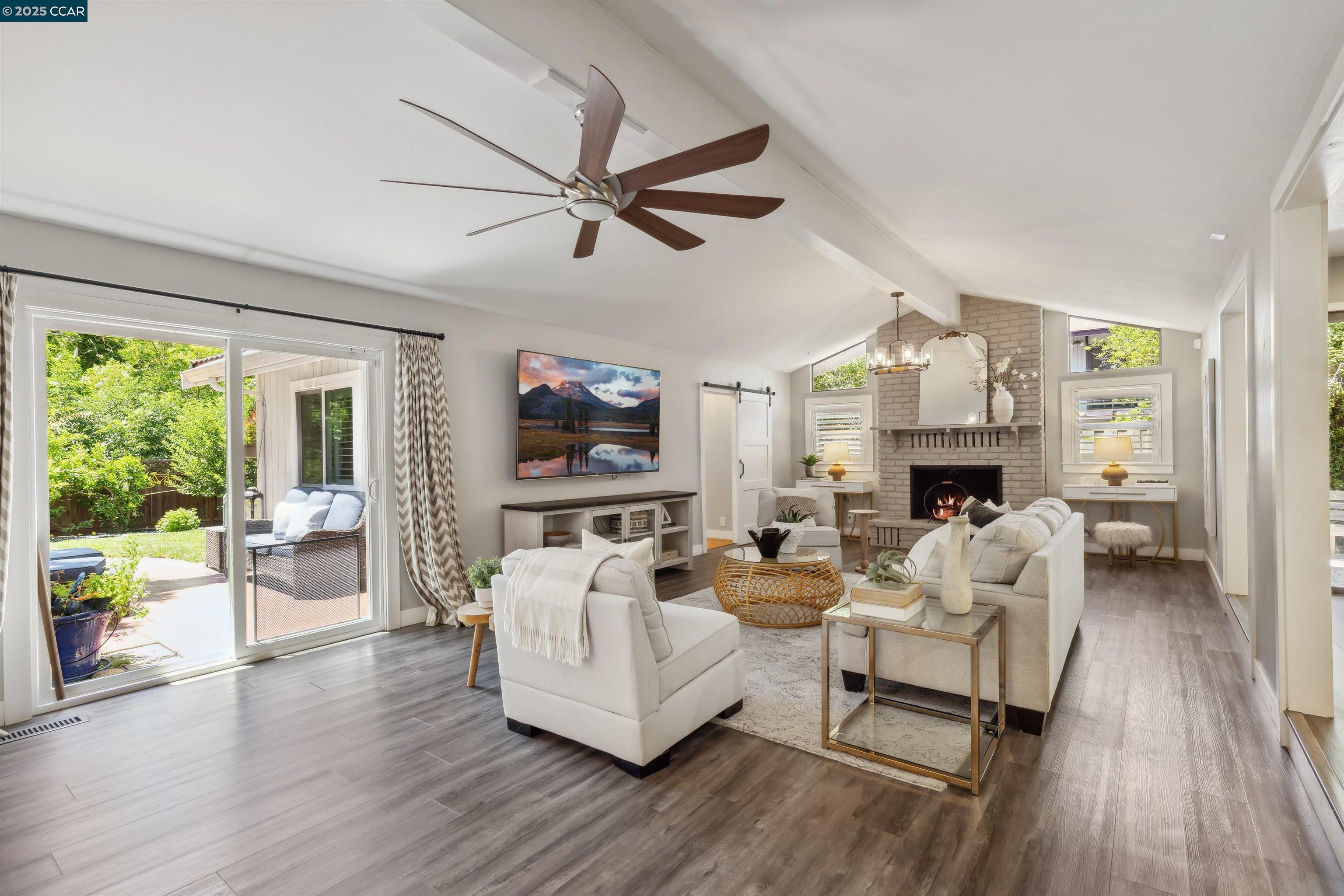 5104 Alhambra Valley Rd, Martinez, California 94553, 4 Bedrooms Bedrooms, 10 Rooms Rooms,3 BathroomsBathrooms,Residential,For Sale,5104 Alhambra Valley Rd,41106831