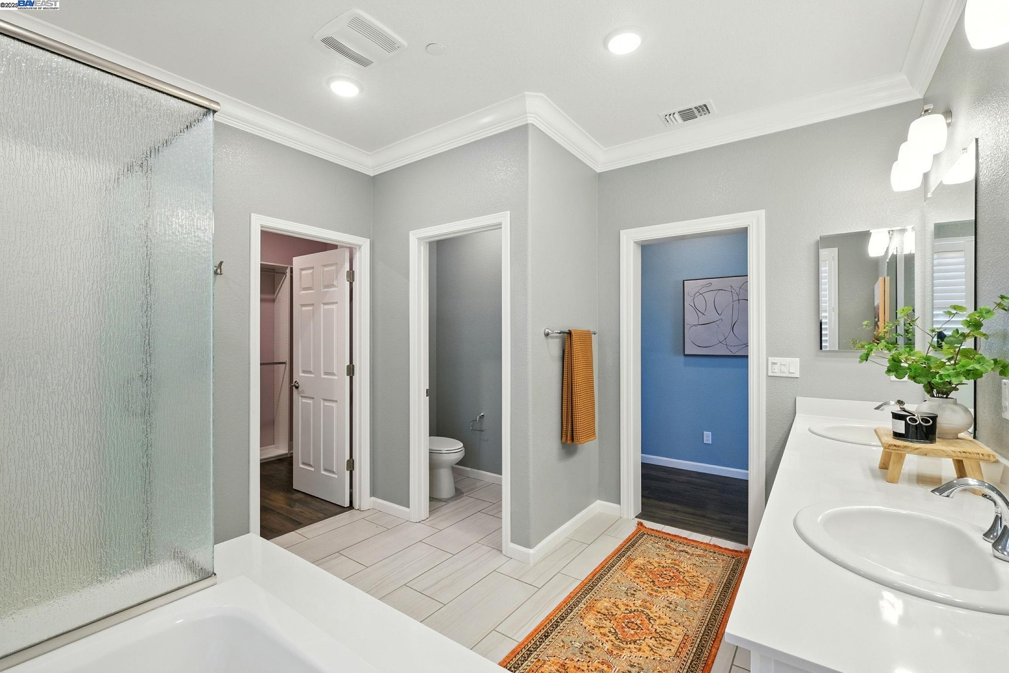 Detail Gallery Image 24 of 49 For 10016 Wagoner Way, Elk Grove,  CA 95757 - 4 Beds | 3 Baths