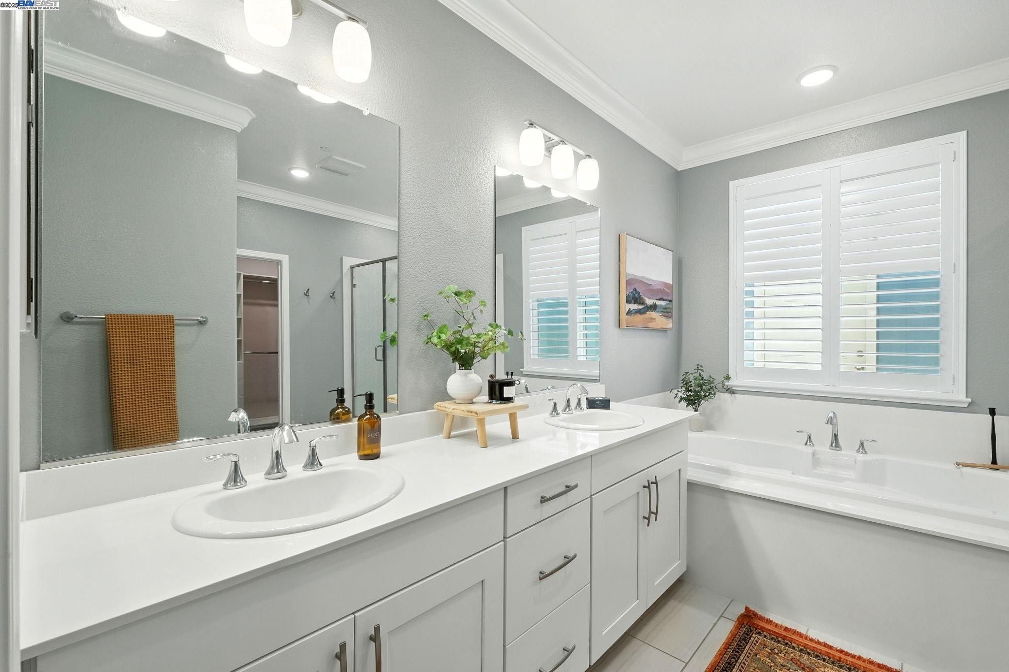 Detail Gallery Image 25 of 49 For 10016 Wagoner Way, Elk Grove,  CA 95757 - 4 Beds | 3 Baths