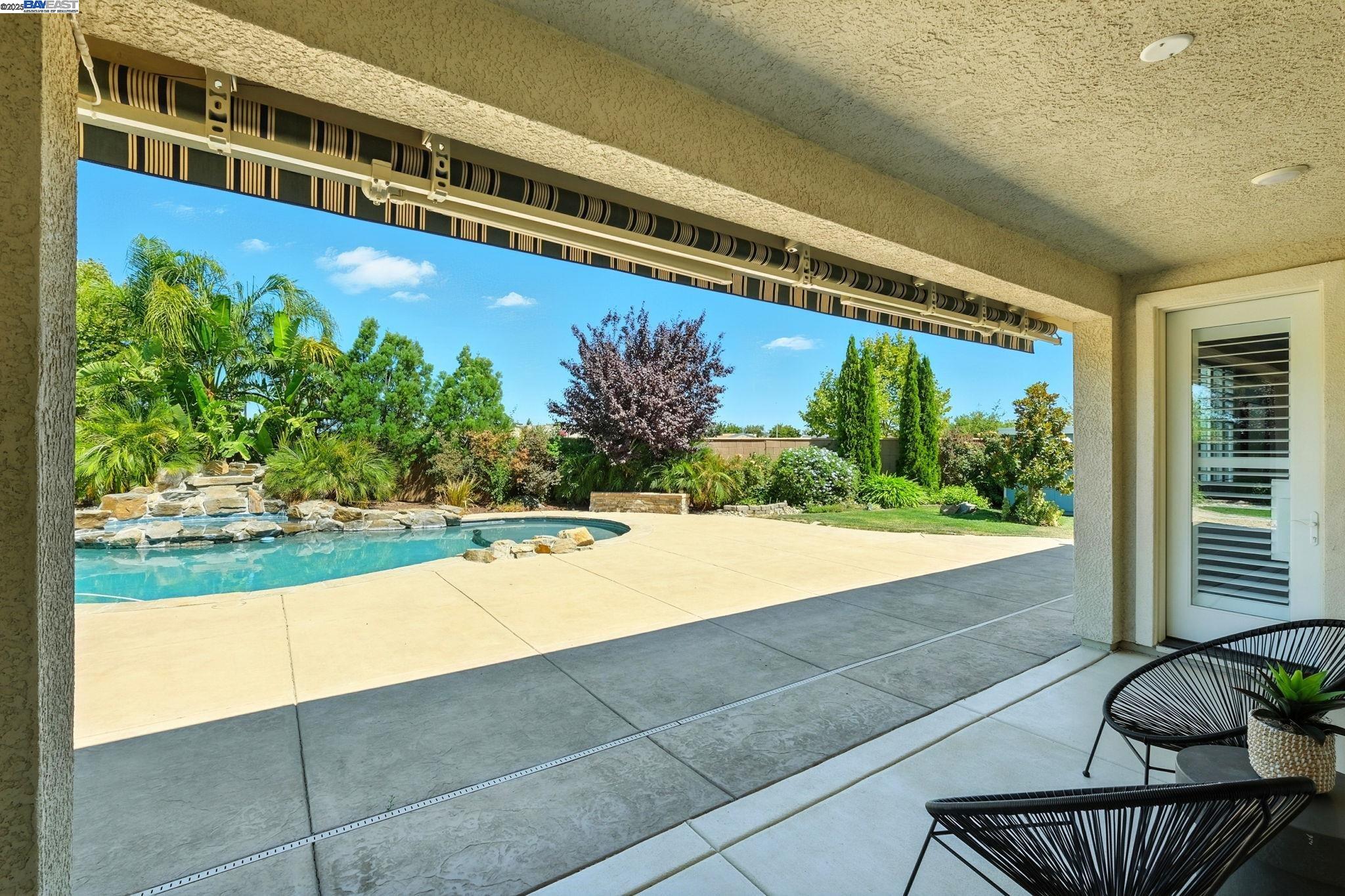 Detail Gallery Image 44 of 49 For 10016 Wagoner Way, Elk Grove,  CA 95757 - 4 Beds | 3 Baths