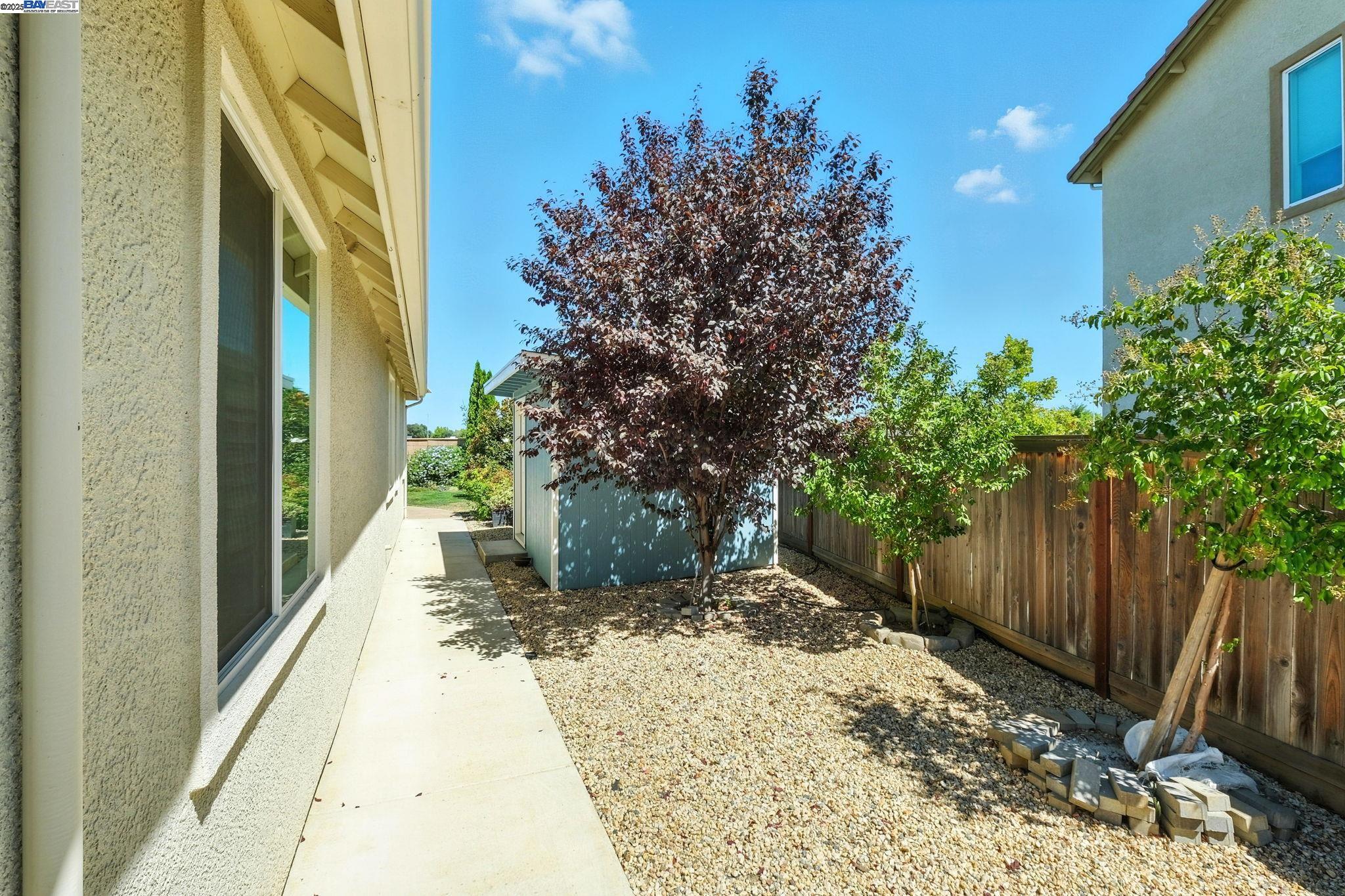 Detail Gallery Image 46 of 49 For 10016 Wagoner Way, Elk Grove,  CA 95757 - 4 Beds | 3 Baths