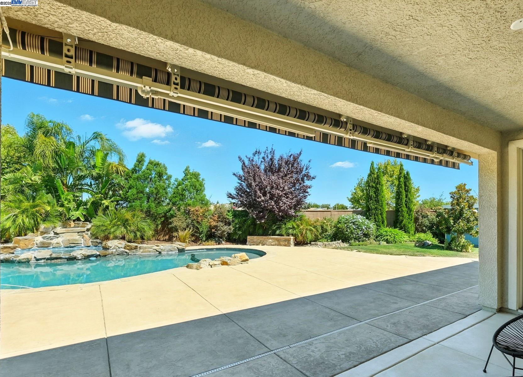 Detail Gallery Image 49 of 49 For 10016 Wagoner Way, Elk Grove,  CA 95757 - 4 Beds | 3 Baths