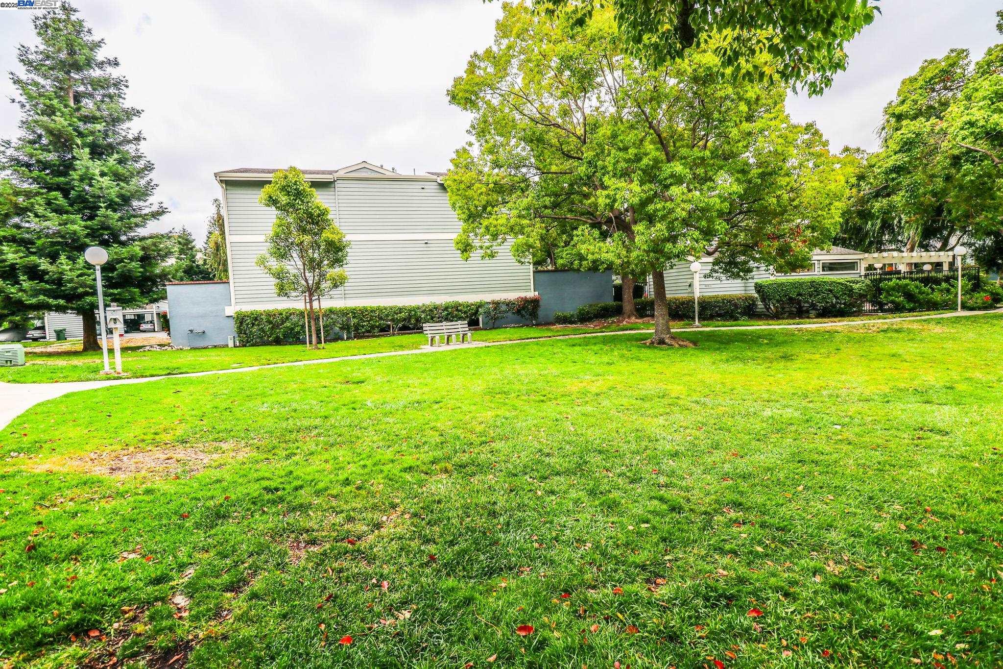 3416 Deerwood Ter # 113, Fremont, California 94536, 2 Bedrooms Bedrooms, 4 Rooms Rooms,2 BathroomsBathrooms,Residential,For Sale,3416 Deerwood Ter # 113,41106833