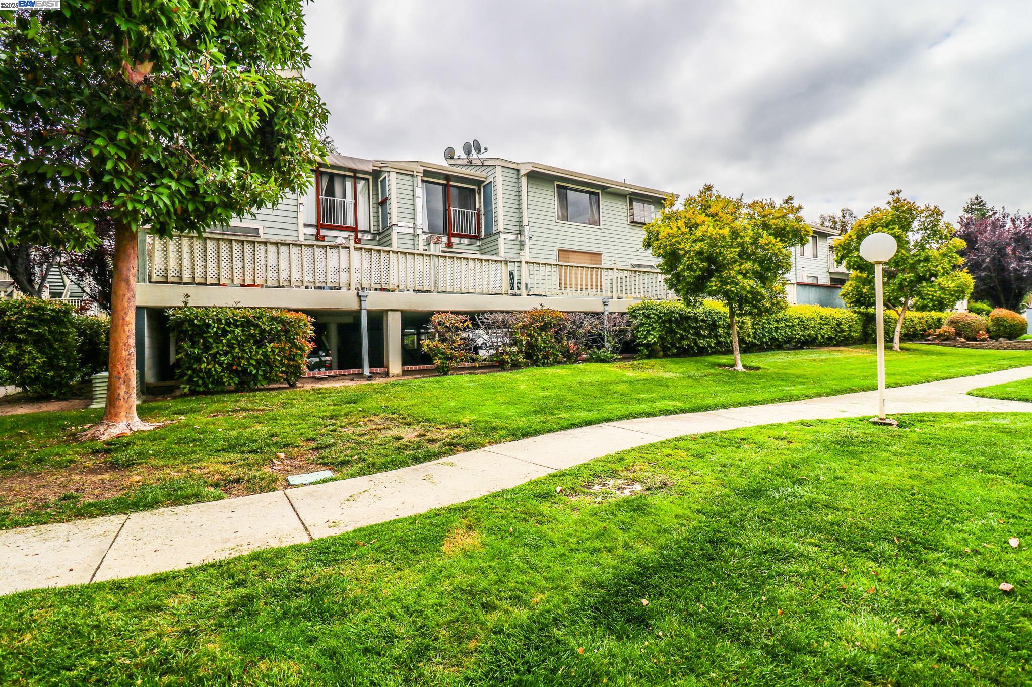 3416 Deerwood Ter # 113, Fremont, California 94536, 2 Bedrooms Bedrooms, 4 Rooms Rooms,2 BathroomsBathrooms,Residential,For Sale,3416 Deerwood Ter # 113,41106833