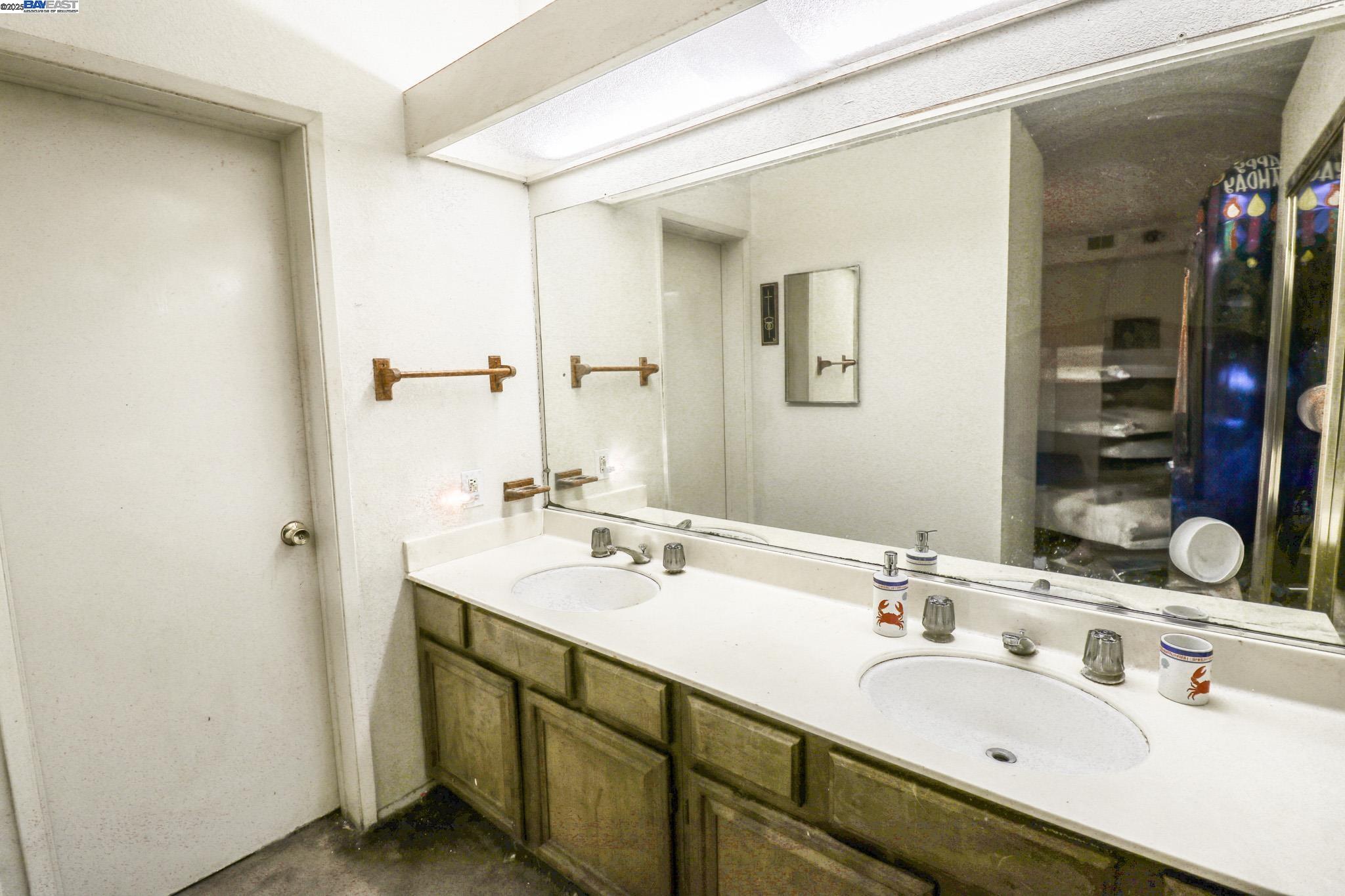 3416 Deerwood Ter # 113, Fremont, California 94536, 2 Bedrooms Bedrooms, 4 Rooms Rooms,2 BathroomsBathrooms,Residential,For Sale,3416 Deerwood Ter # 113,41106833