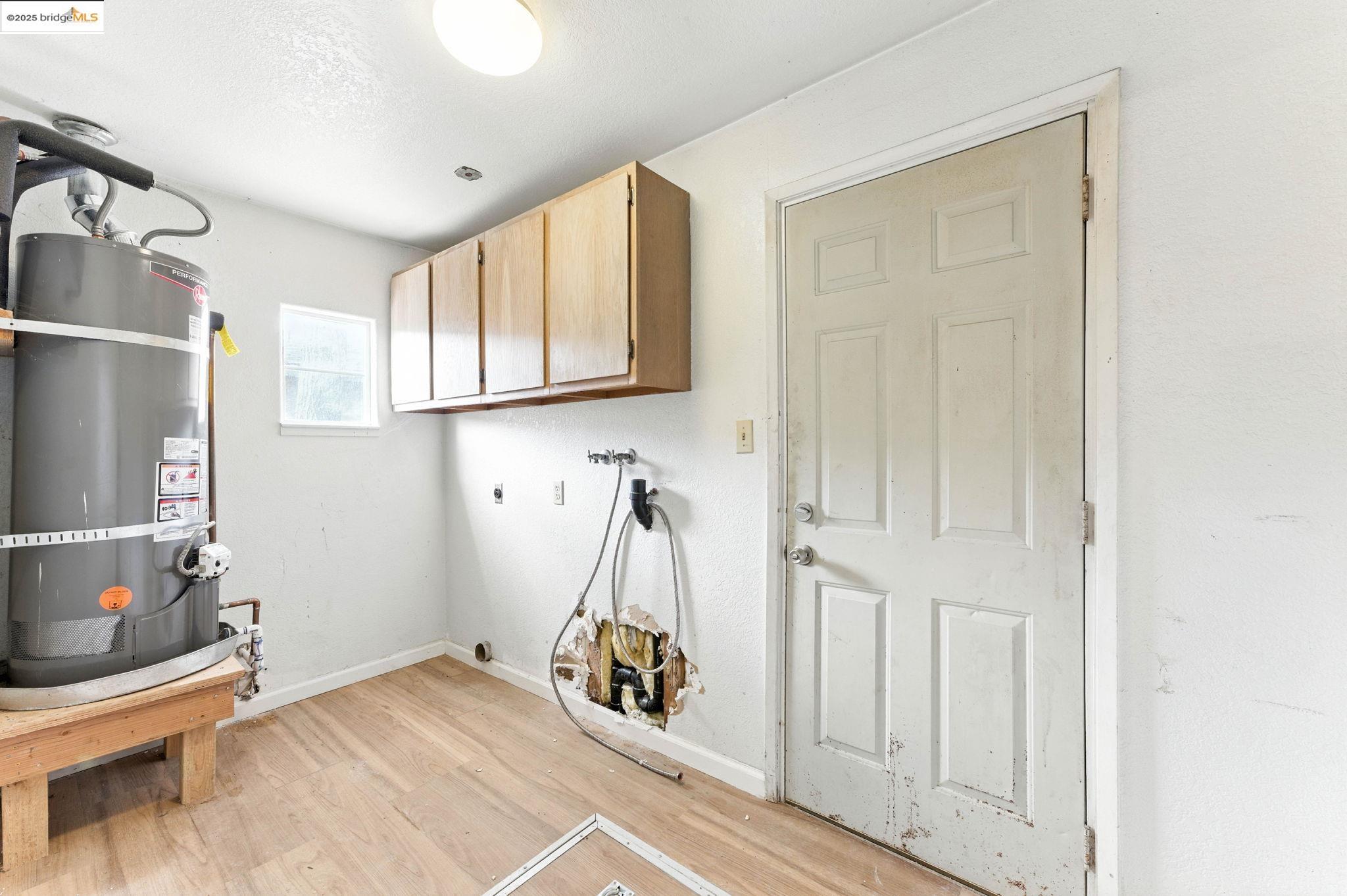 159 Poinsettia Ave, Bay Point, California 94565, 3 Bedrooms Bedrooms, 8 Rooms Rooms,2 BathroomsBathrooms,Residential,For Sale,159 Poinsettia Ave,41106836