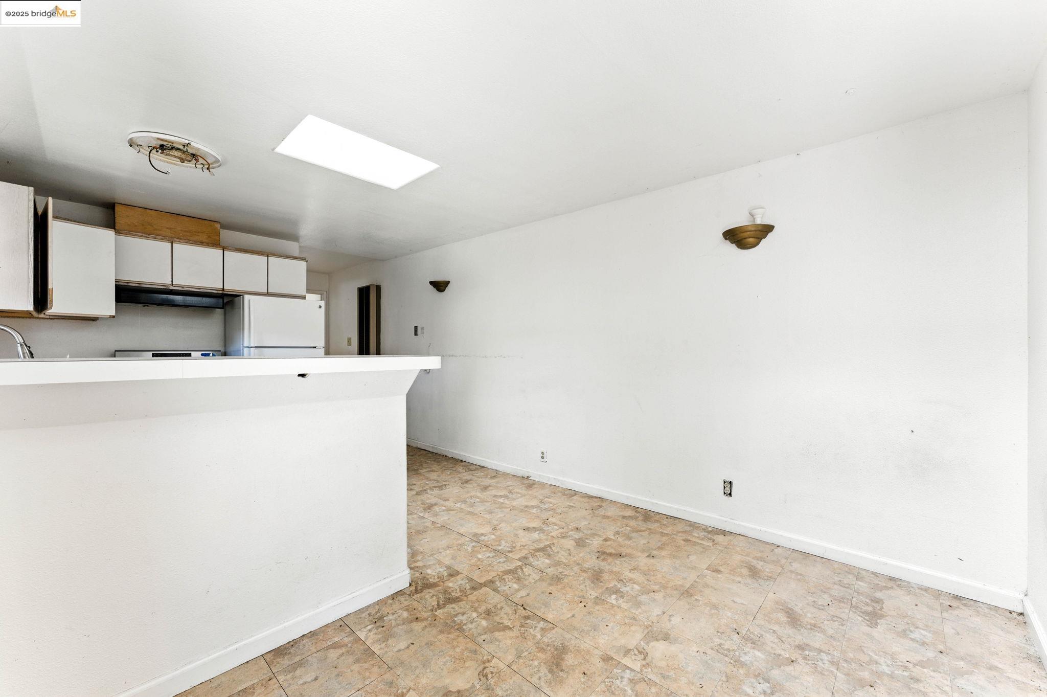 159 Poinsettia Ave, Bay Point, California 94565, 3 Bedrooms Bedrooms, 8 Rooms Rooms,2 BathroomsBathrooms,Residential,For Sale,159 Poinsettia Ave,41106836