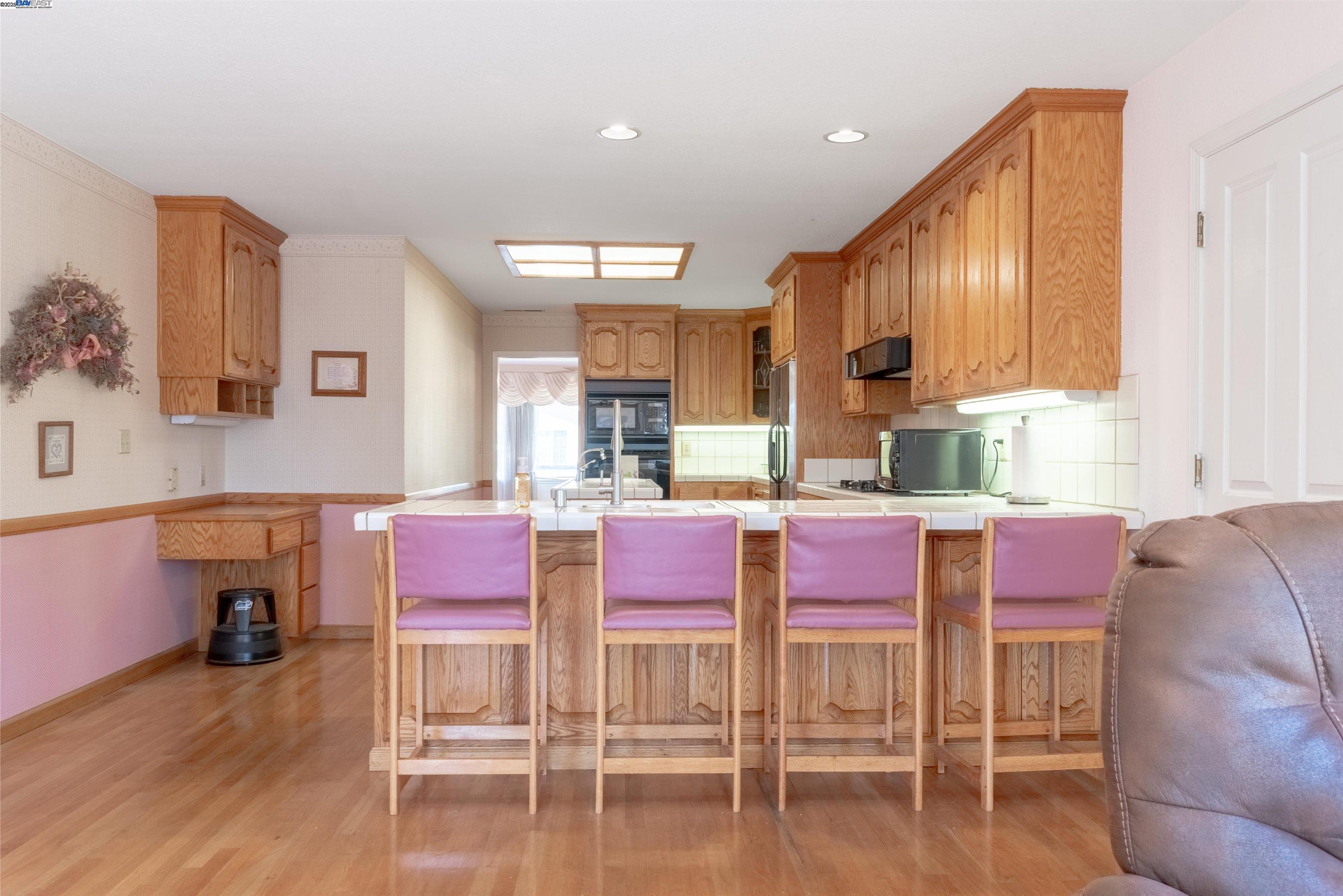 15308 Edgemoor St, San Leandro, California 94579, 3 Bedrooms Bedrooms, 7 Rooms Rooms,2 BathroomsBathrooms,Residential,For Sale,15308 Edgemoor St,41106837
