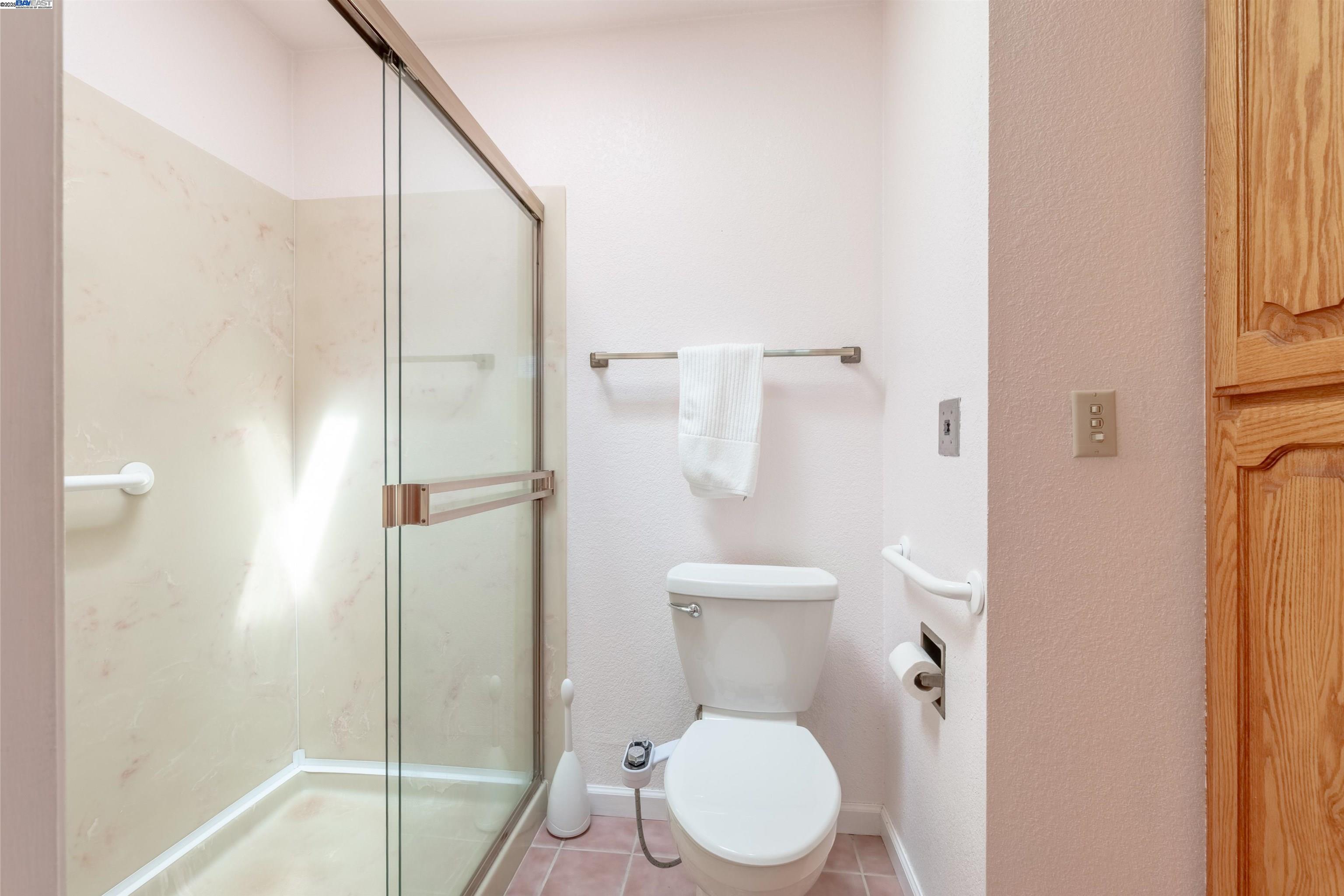 15308 Edgemoor St, San Leandro, California 94579, 3 Bedrooms Bedrooms, 7 Rooms Rooms,2 BathroomsBathrooms,Residential,For Sale,15308 Edgemoor St,41106837