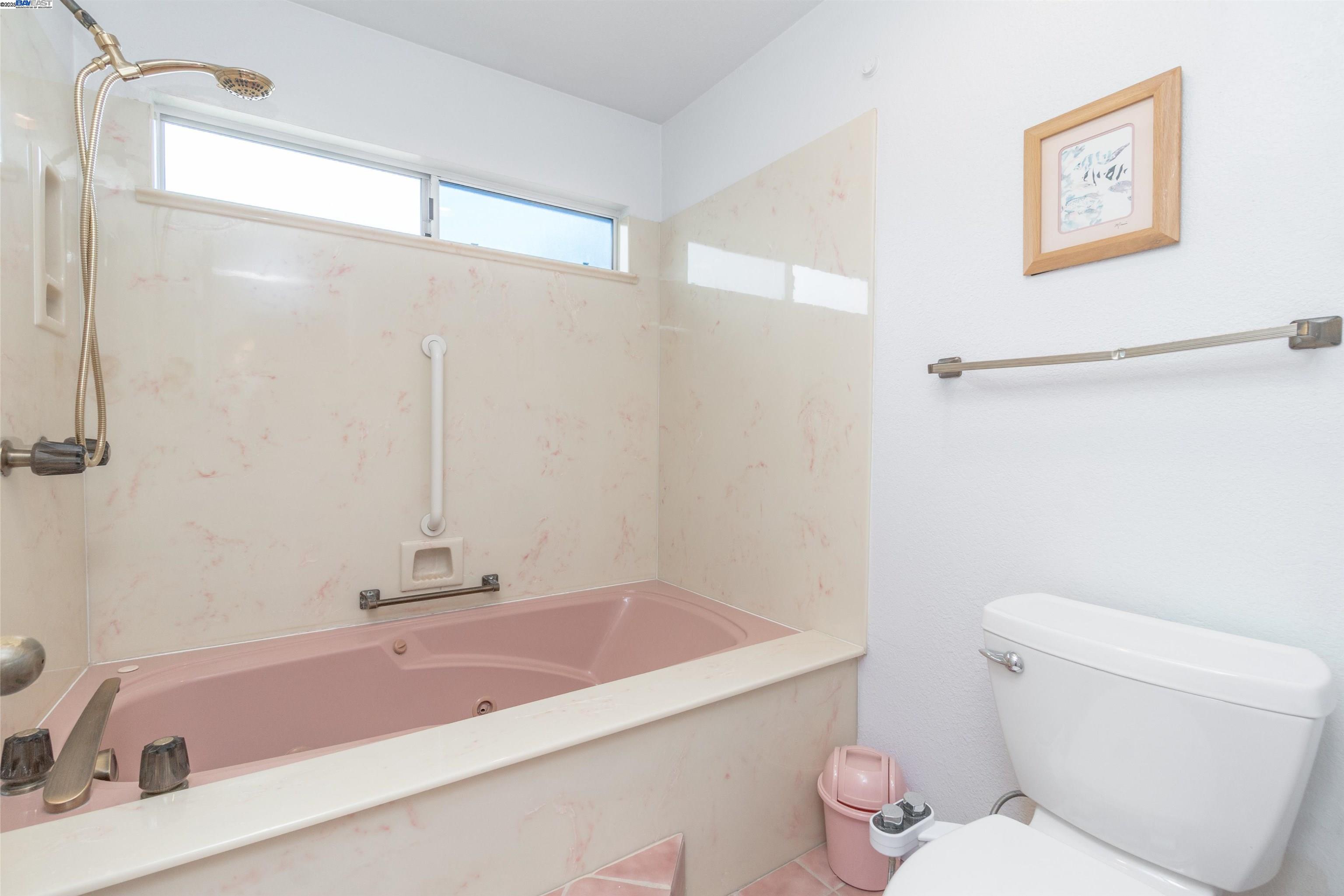 15308 Edgemoor St, San Leandro, California 94579, 3 Bedrooms Bedrooms, 7 Rooms Rooms,2 BathroomsBathrooms,Residential,For Sale,15308 Edgemoor St,41106837