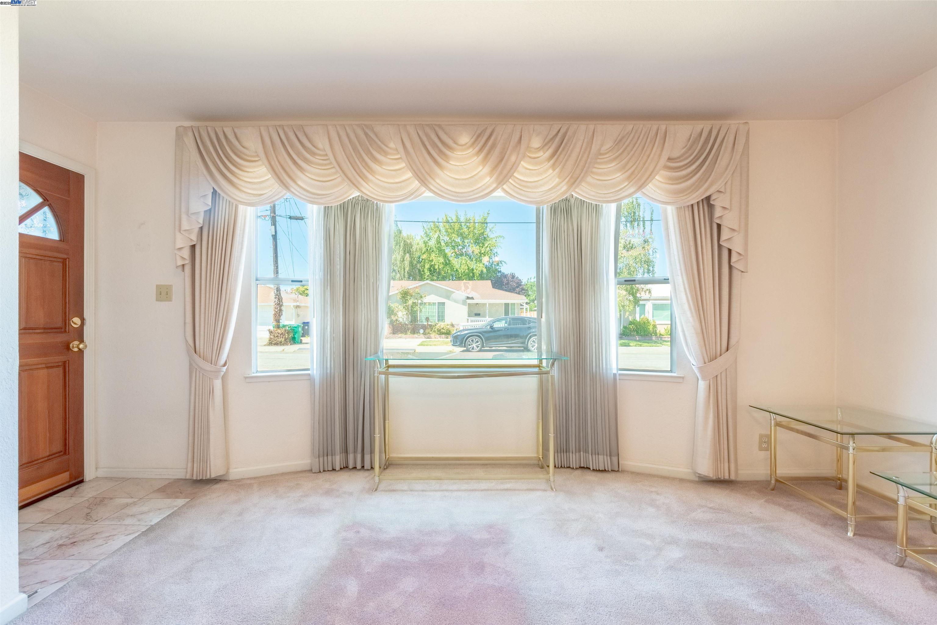 15308 Edgemoor St, San Leandro, California 94579, 3 Bedrooms Bedrooms, 7 Rooms Rooms,2 BathroomsBathrooms,Residential,For Sale,15308 Edgemoor St,41106837
