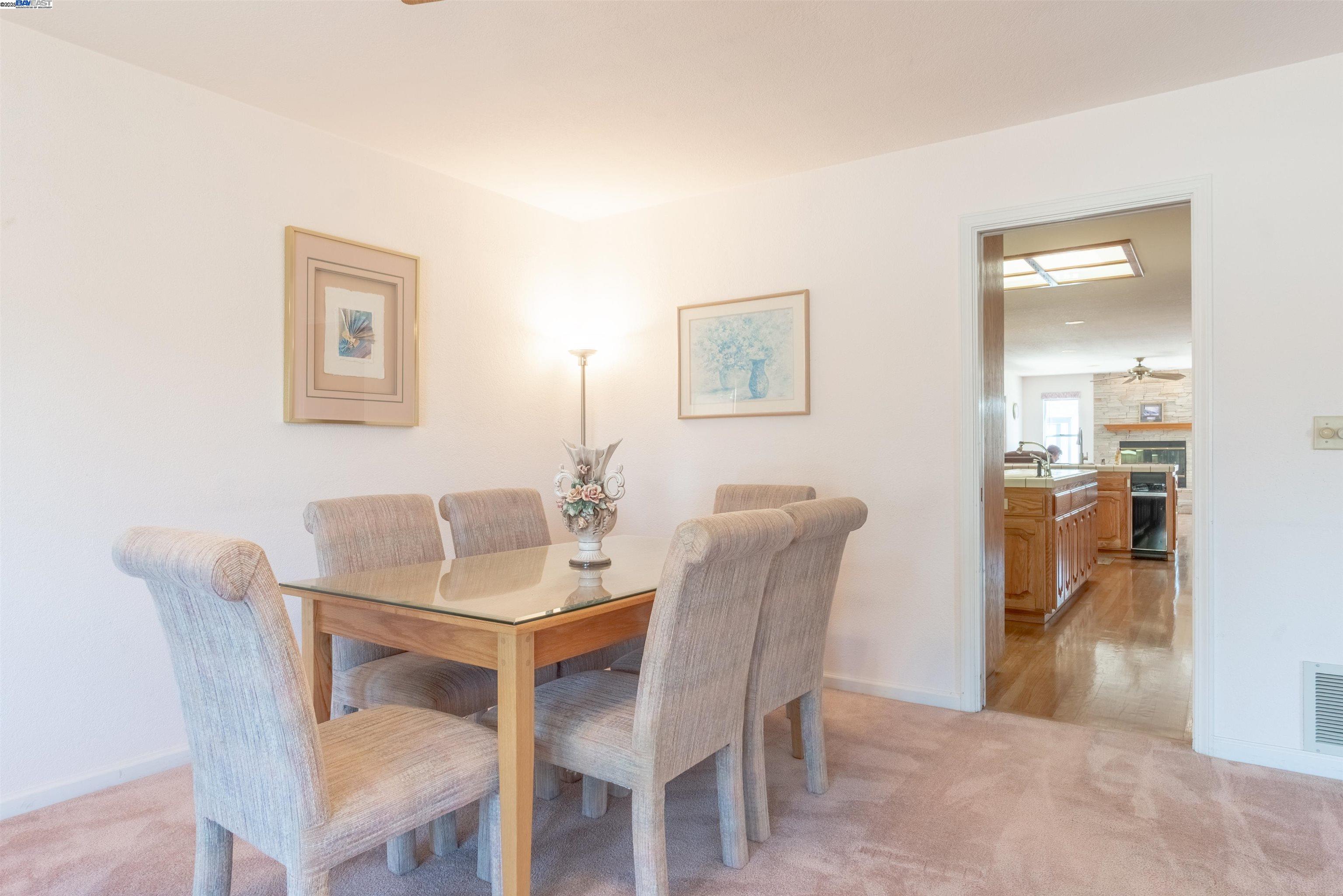 15308 Edgemoor St, San Leandro, California 94579, 3 Bedrooms Bedrooms, 7 Rooms Rooms,2 BathroomsBathrooms,Residential,For Sale,15308 Edgemoor St,41106837