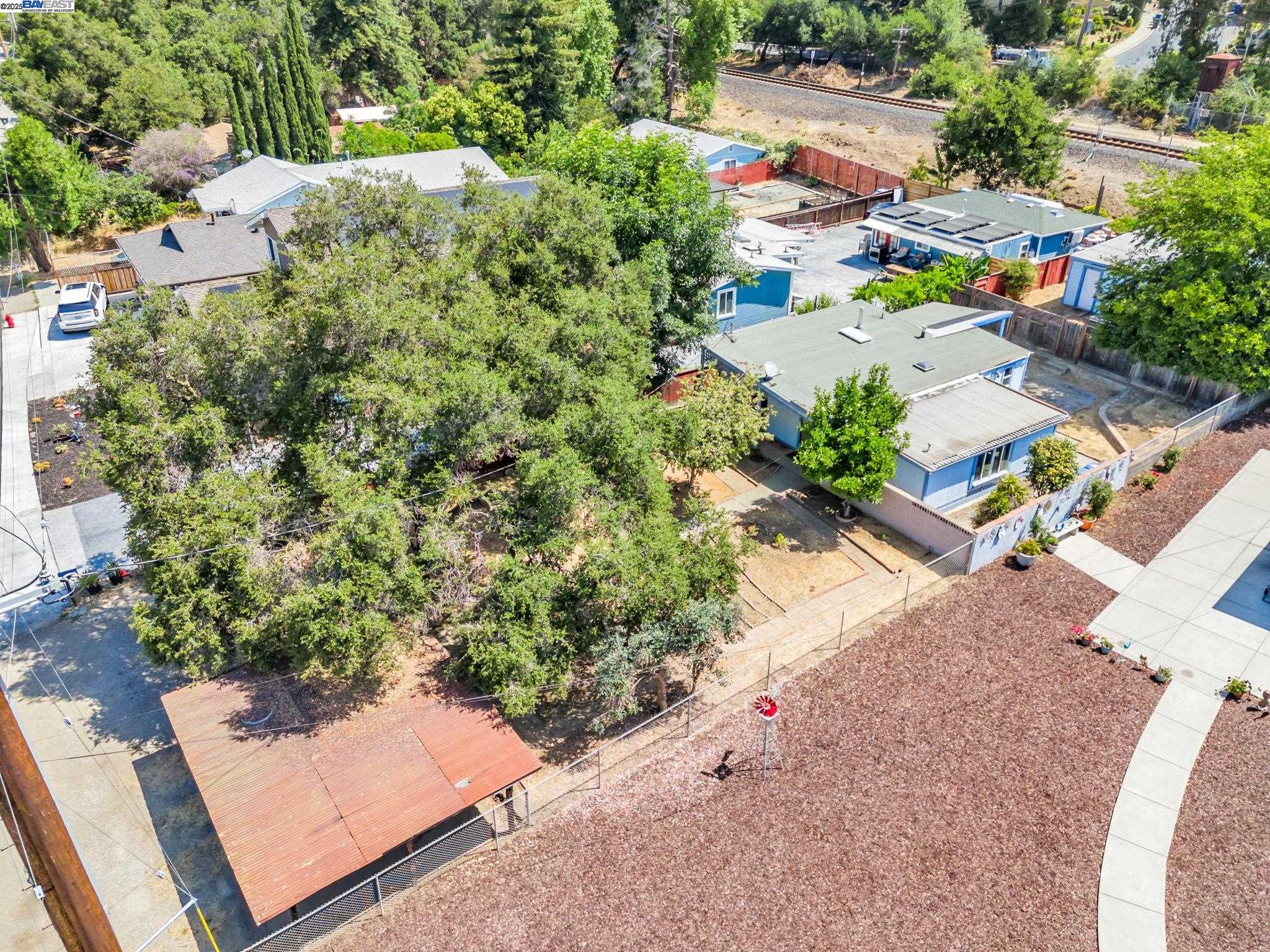 865 Old Canyon Road, Fremont, California 94536, 2 Bedrooms Bedrooms, 6 Rooms Rooms,1 BathroomBathrooms,Residential,For Sale,865 Old Canyon Road,41106841
