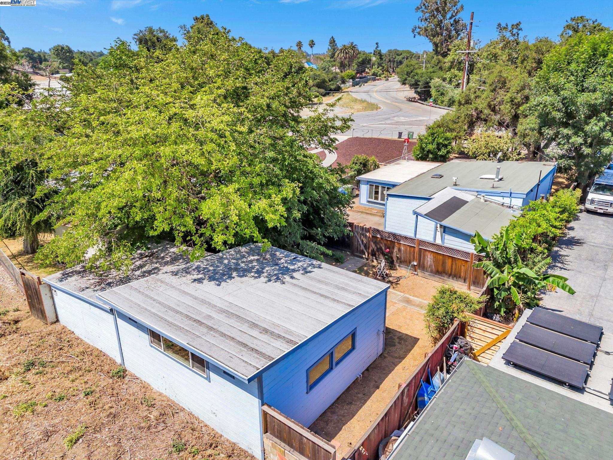 865 Old Canyon Road, Fremont, California 94536, 2 Bedrooms Bedrooms, 6 Rooms Rooms,1 BathroomBathrooms,Residential,For Sale,865 Old Canyon Road,41106841