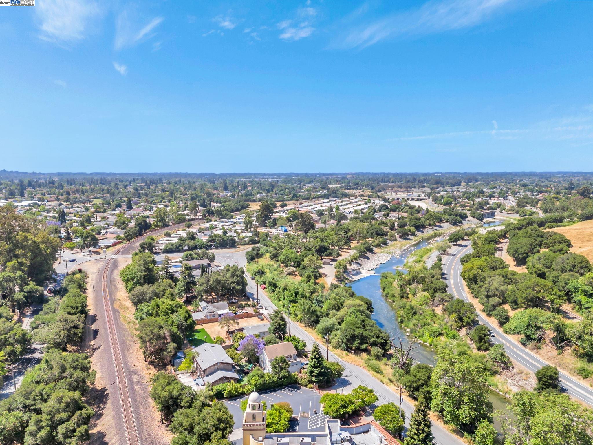 865 Old Canyon Road, Fremont, California 94536, 2 Bedrooms Bedrooms, 6 Rooms Rooms,1 BathroomBathrooms,Residential,For Sale,865 Old Canyon Road,41106841
