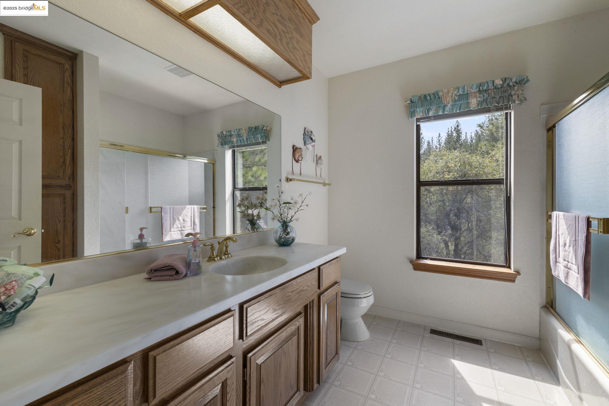 21320 Oneto Dr, Sonora, California 95370, 3 Bedrooms Bedrooms, 3 Rooms Rooms,4 BathroomsBathrooms,Residential,For Sale,21320 Oneto Dr,41106842