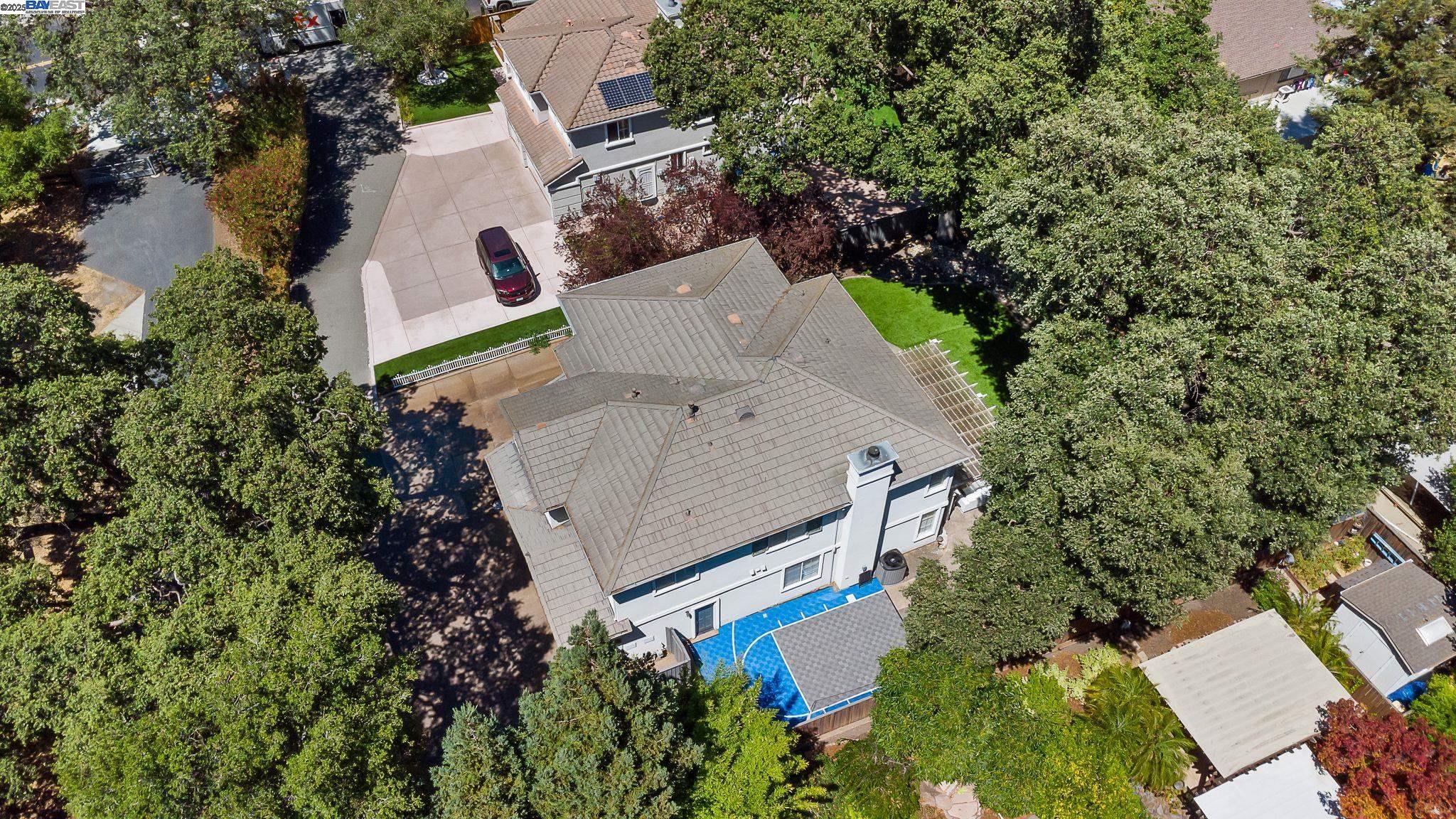 192 Mayhew Way, Walnut Creek, California 94597, 5 Bedrooms Bedrooms, 10 Rooms Rooms,3 BathroomsBathrooms,Residential,For Sale,192 Mayhew Way,41106843