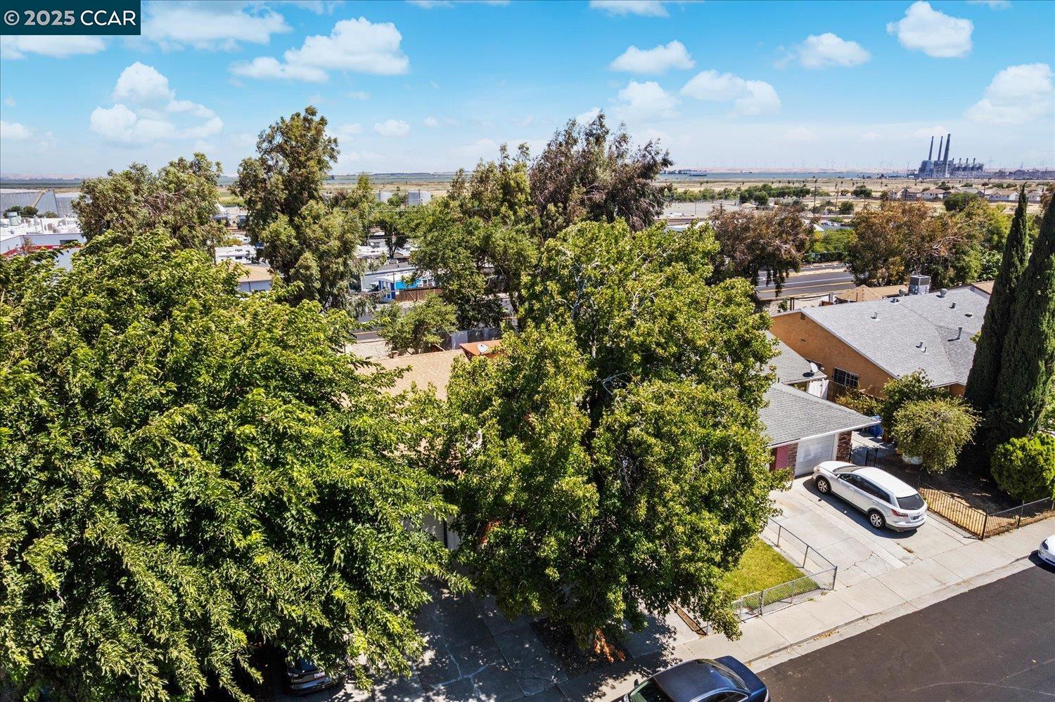 113 E Trident Dr, Pittsburg, California 94565, 3 Bedrooms Bedrooms, 5 Rooms Rooms,1 BathroomBathrooms,Residential,For Sale,113 E Trident Dr,41106844