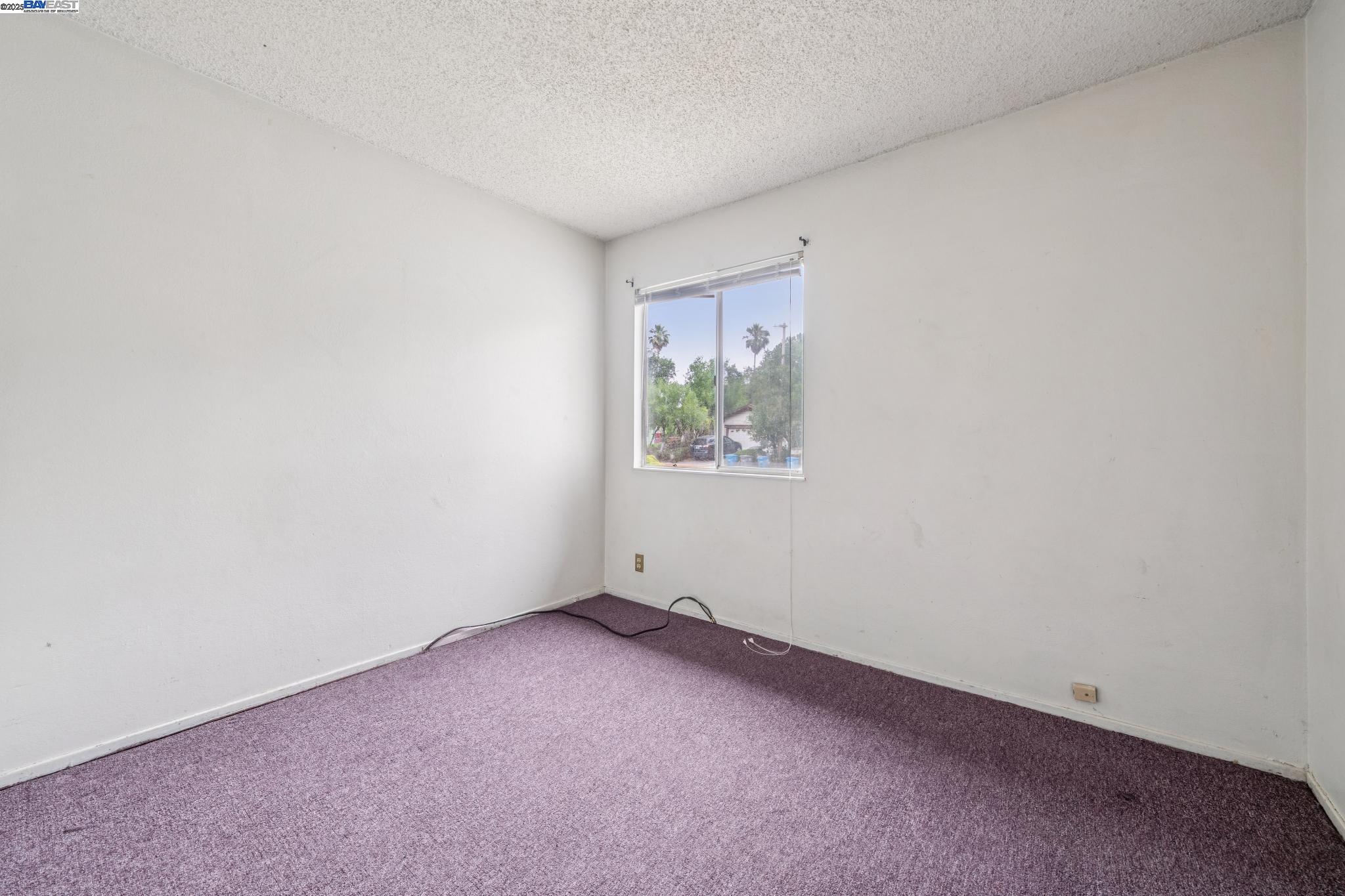 220 PEMBROKE DRIVE, Vallejo, California 94589, 3 Bedrooms Bedrooms, 6 Rooms Rooms,1 BathroomBathrooms,Residential,For Sale,220 PEMBROKE DRIVE,41106845