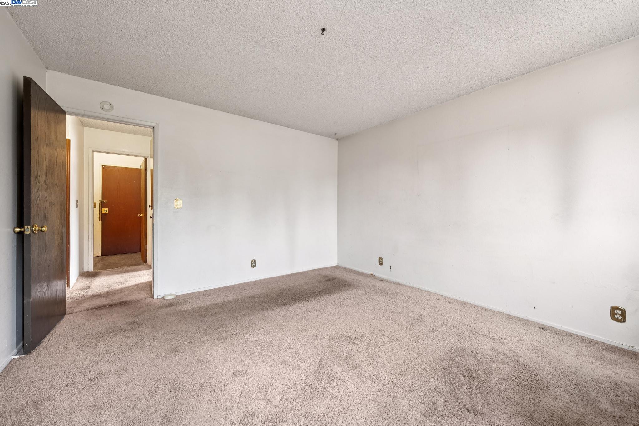 220 PEMBROKE DRIVE, Vallejo, California 94589, 3 Bedrooms Bedrooms, 6 Rooms Rooms,1 BathroomBathrooms,Residential,For Sale,220 PEMBROKE DRIVE,41106845
