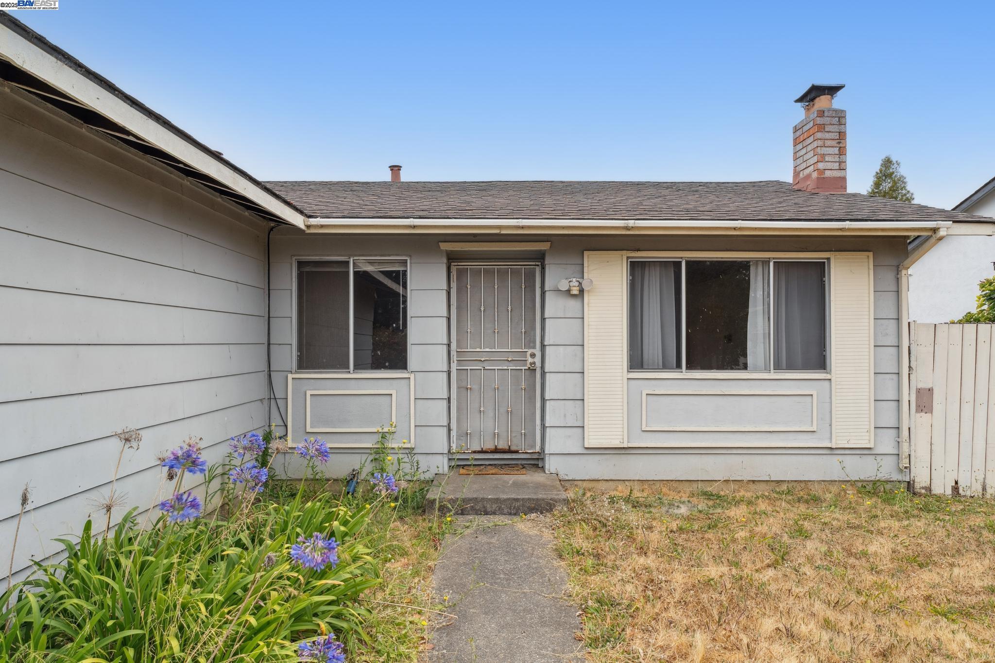 220 PEMBROKE DRIVE, Vallejo, California 94589, 3 Bedrooms Bedrooms, 6 Rooms Rooms,1 BathroomBathrooms,Residential,For Sale,220 PEMBROKE DRIVE,41106845