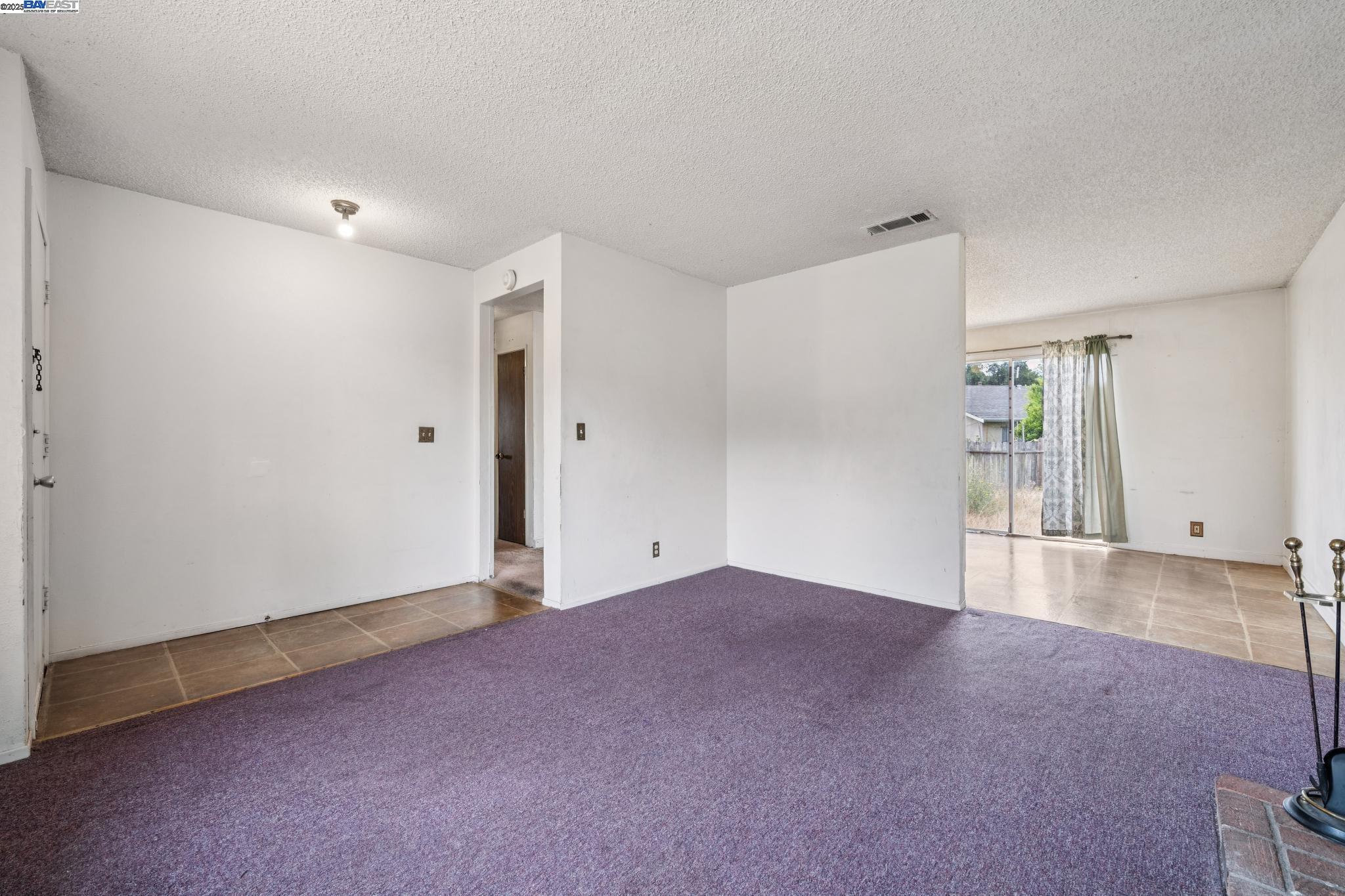 220 PEMBROKE DRIVE, Vallejo, California 94589, 3 Bedrooms Bedrooms, 6 Rooms Rooms,1 BathroomBathrooms,Residential,For Sale,220 PEMBROKE DRIVE,41106845