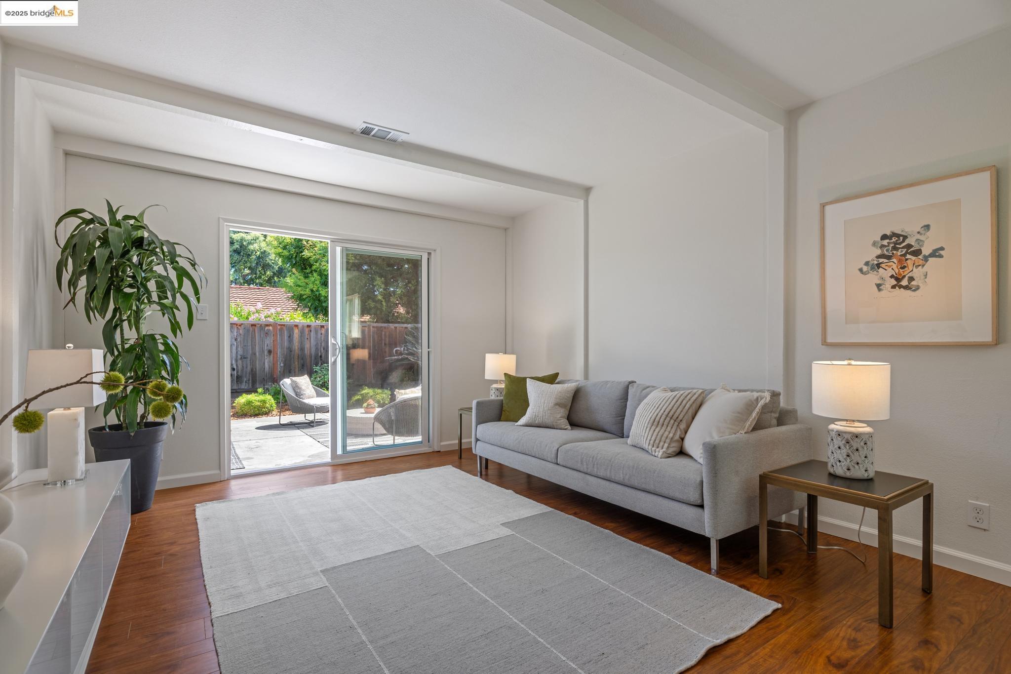 934 Bancroft Rd, Concord, California 94518, 4 Bedrooms Bedrooms, 9 Rooms Rooms,2 BathroomsBathrooms,Residential,For Sale,934 Bancroft Rd,41106848