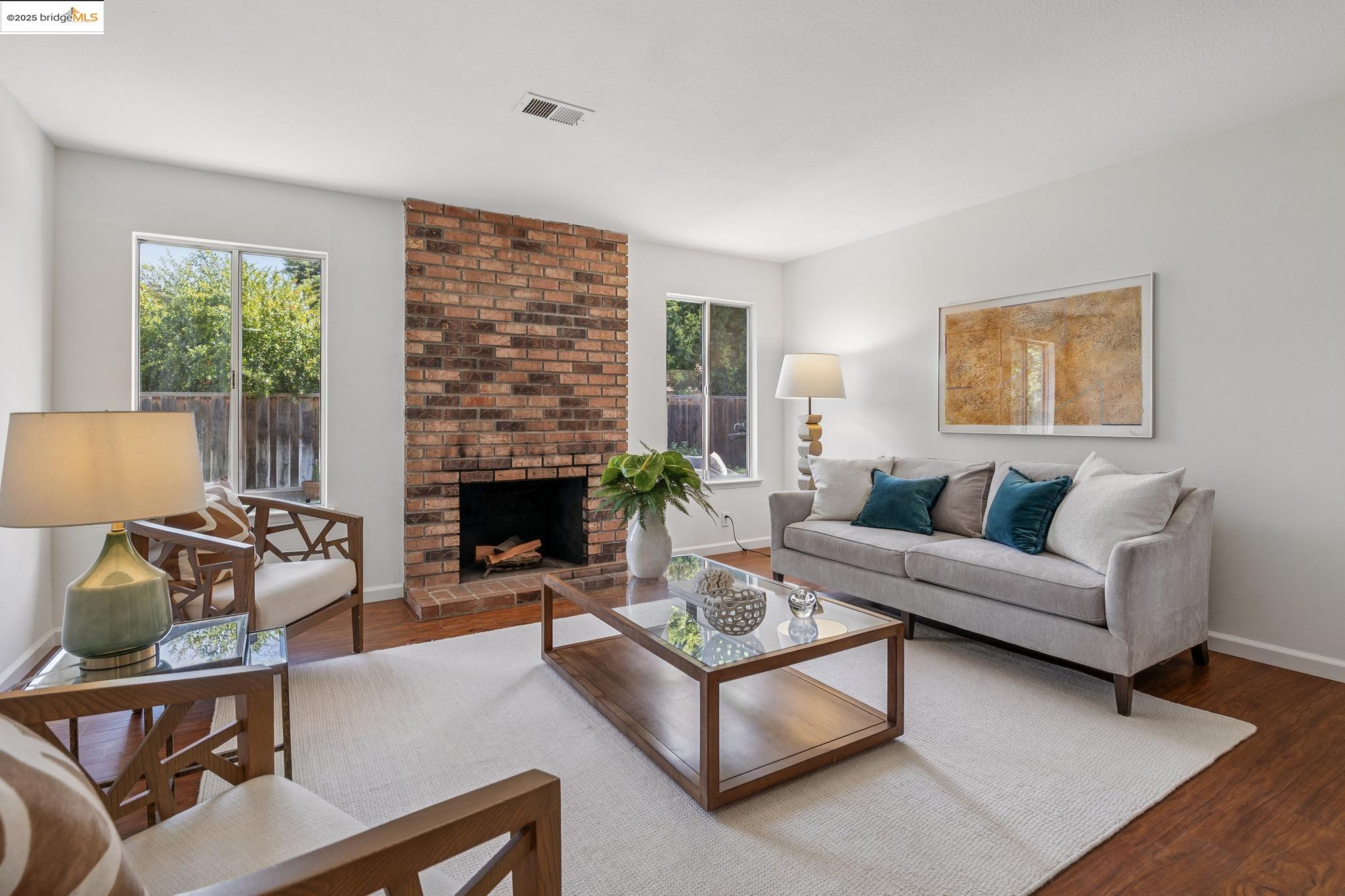 934 Bancroft Rd, Concord, California 94518, 4 Bedrooms Bedrooms, 9 Rooms Rooms,2 BathroomsBathrooms,Residential,For Sale,934 Bancroft Rd,41106848