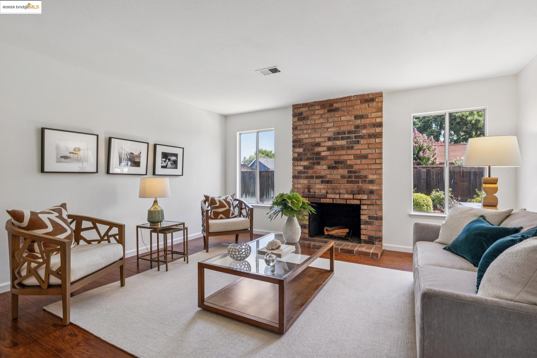 934 Bancroft Rd, Concord, California 94518, 4 Bedrooms Bedrooms, 9 Rooms Rooms,2 BathroomsBathrooms,Residential,For Sale,934 Bancroft Rd,41106848