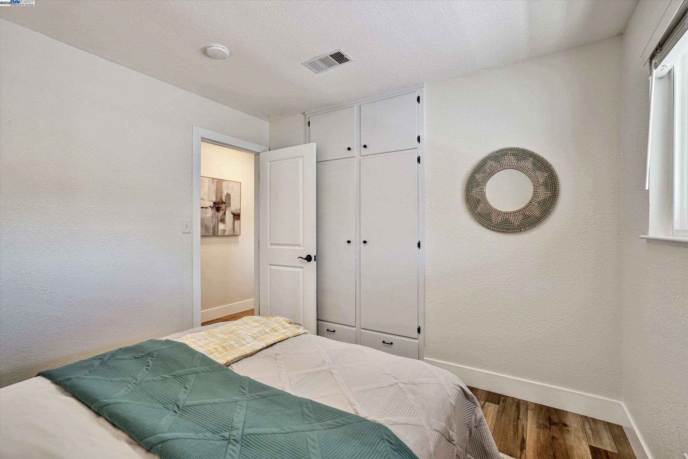 5495 Hughes Pl, Fremont, California 94538, 3 Bedrooms Bedrooms, 6 Rooms Rooms,2 BathroomsBathrooms,Residential,For Sale,5495 Hughes Pl,41106849