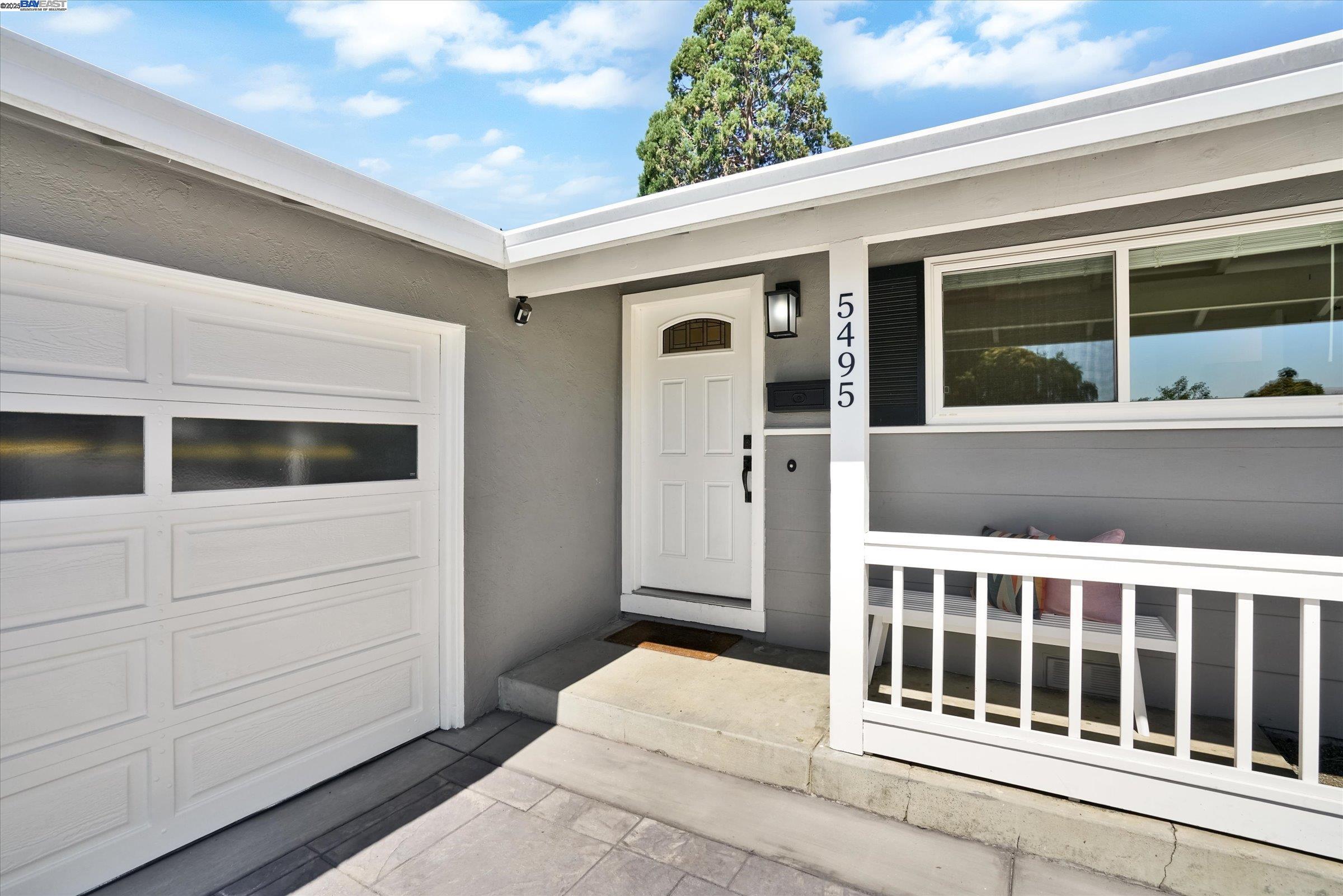 5495 Hughes Pl, Fremont, California 94538, 3 Bedrooms Bedrooms, 6 Rooms Rooms,2 BathroomsBathrooms,Residential,For Sale,5495 Hughes Pl,41106849
