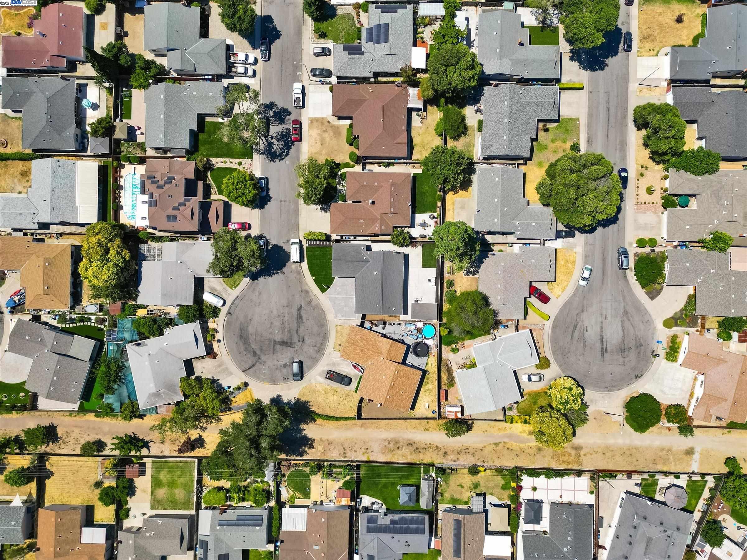 5495 Hughes Pl, Fremont, California 94538, 3 Bedrooms Bedrooms, 6 Rooms Rooms,2 BathroomsBathrooms,Residential,For Sale,5495 Hughes Pl,41106849