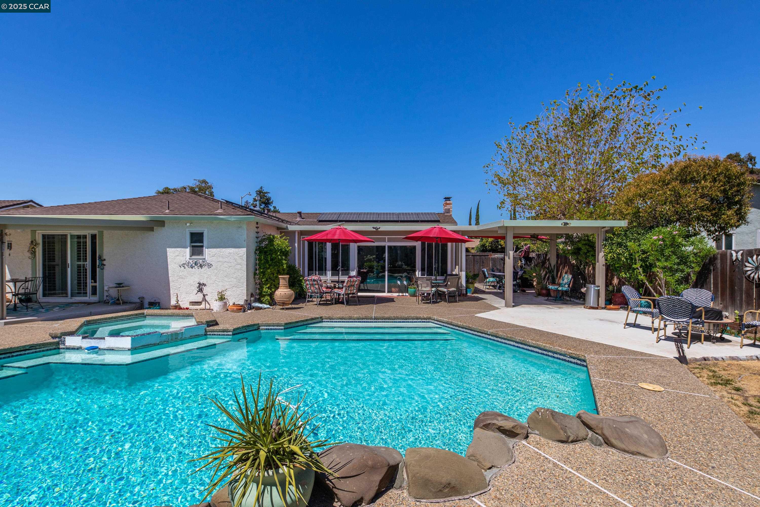 1456 Mondana Pl, Pittsburg, California 94565, 4 Bedrooms Bedrooms, 9 Rooms Rooms,2 BathroomsBathrooms,Residential,For Sale,1456 Mondana Pl,41106850