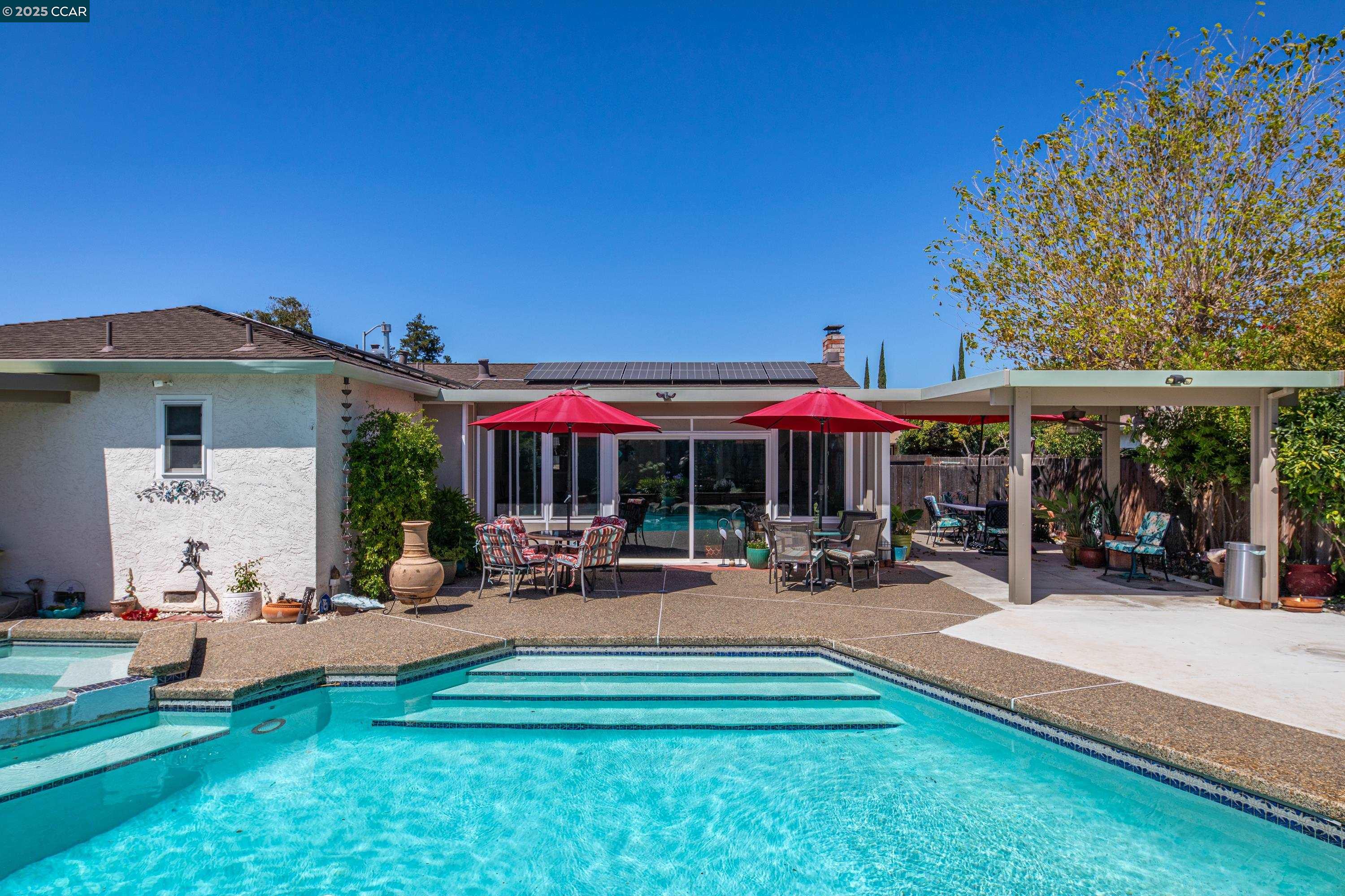 1456 Mondana Pl, Pittsburg, California 94565, 4 Bedrooms Bedrooms, 9 Rooms Rooms,2 BathroomsBathrooms,Residential,For Sale,1456 Mondana Pl,41106850