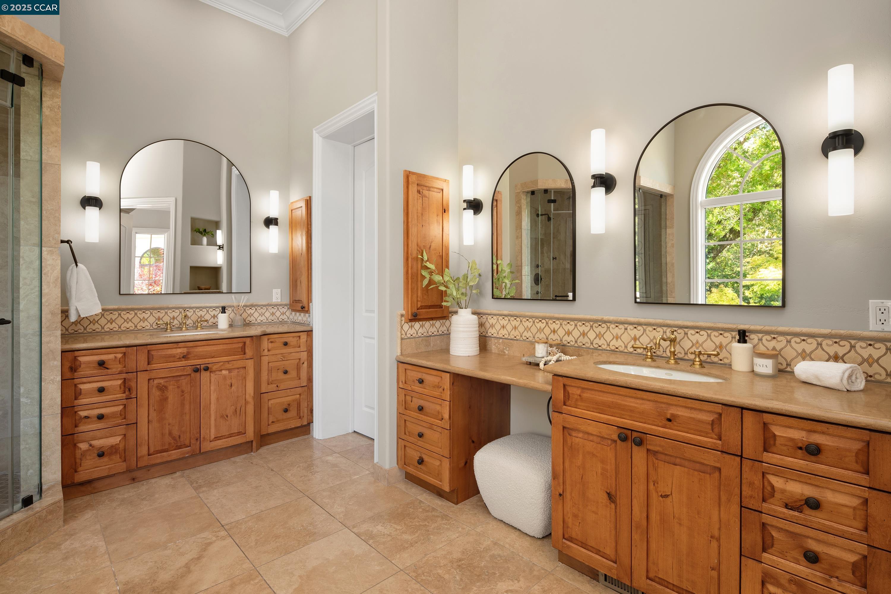 147 Camellia Ln, Lafayette, California 94549, 5 Bedrooms Bedrooms, 15 Rooms Rooms,4 BathroomsBathrooms,Residential,For Sale,147 Camellia Ln,41106851