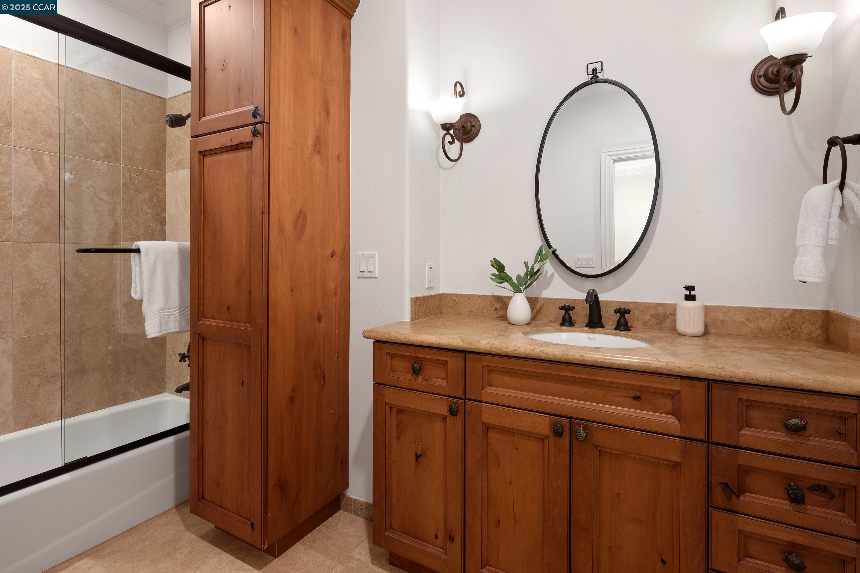 147 Camellia Ln, Lafayette, California 94549, 5 Bedrooms Bedrooms, 15 Rooms Rooms,4 BathroomsBathrooms,Residential,For Sale,147 Camellia Ln,41106851