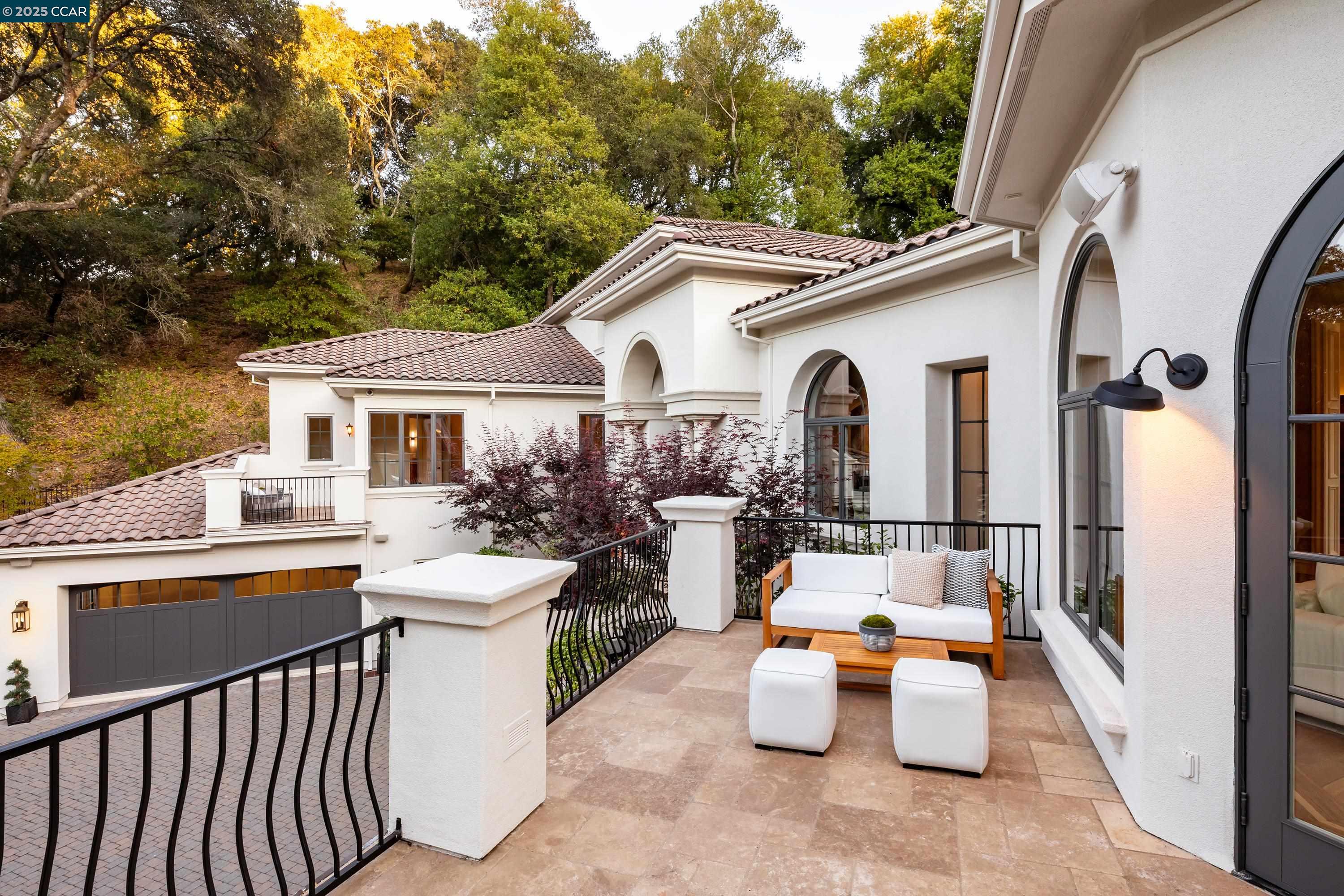 147 Camellia Ln, Lafayette, California 94549, 5 Bedrooms Bedrooms, 15 Rooms Rooms,4 BathroomsBathrooms,Residential,For Sale,147 Camellia Ln,41106851