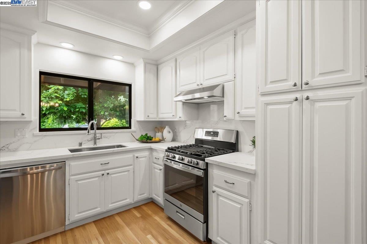 112 Baldwin Dr, Danville, California 94526, 3 Bedrooms Bedrooms, 9 Rooms Rooms,2 BathroomsBathrooms,Residential,For Sale,112 Baldwin Dr,41106852