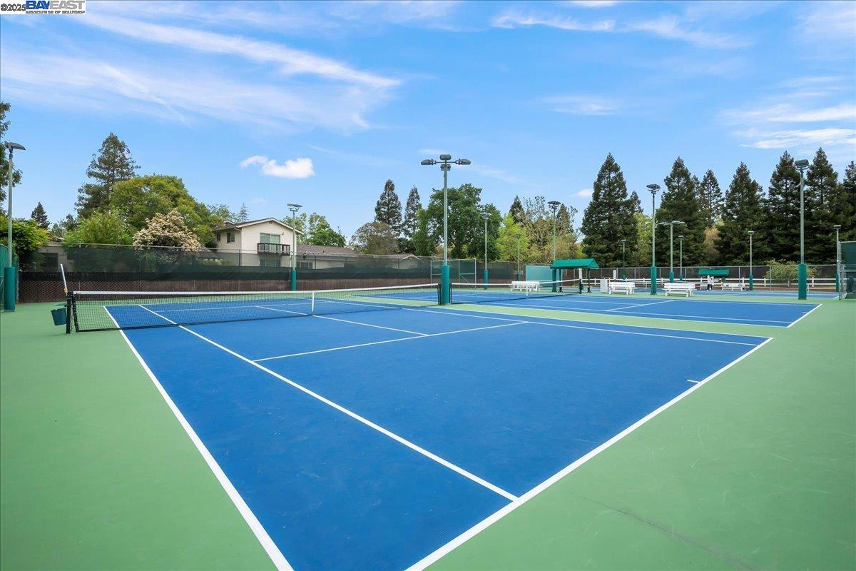 112 Baldwin Dr, Danville, California 94526, 3 Bedrooms Bedrooms, 9 Rooms Rooms,2 BathroomsBathrooms,Residential,For Sale,112 Baldwin Dr,41106852
