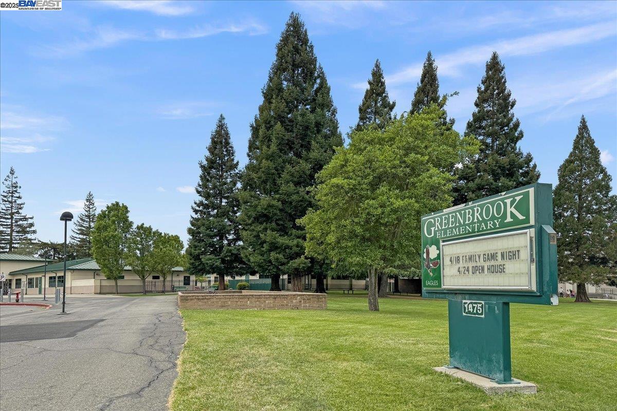 112 Baldwin Dr, Danville, California 94526, 3 Bedrooms Bedrooms, 9 Rooms Rooms,2 BathroomsBathrooms,Residential,For Sale,112 Baldwin Dr,41106852