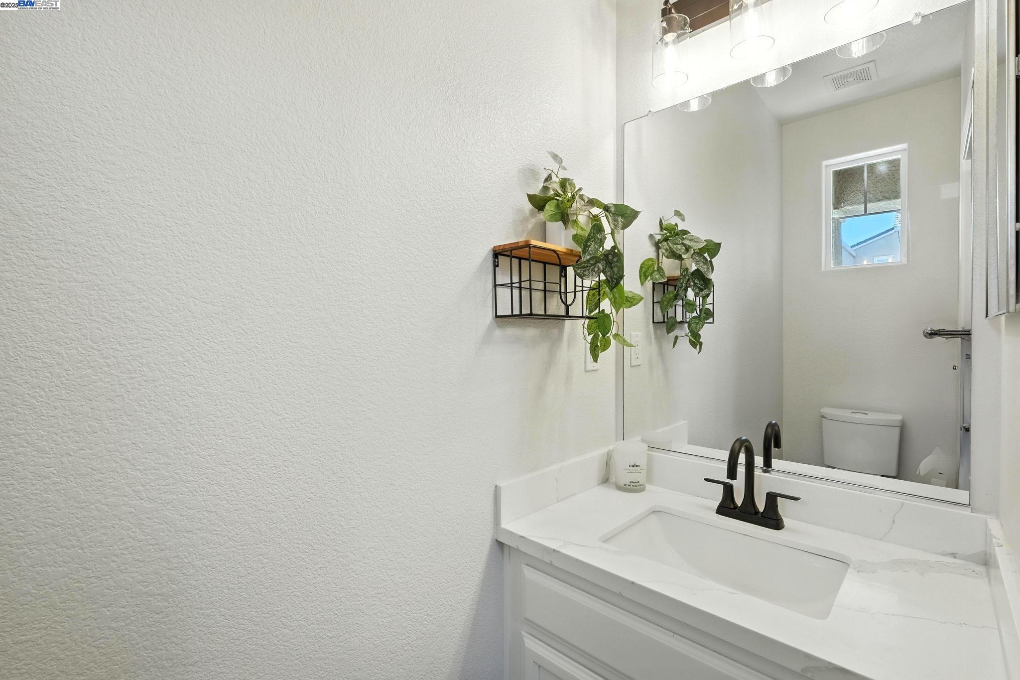 2501 Aimonetti ave, Sacramento, California 95833, 2 Bedrooms Bedrooms, 4 Rooms Rooms,2 BathroomsBathrooms,Residential,For Sale,2501 Aimonetti ave,41106853