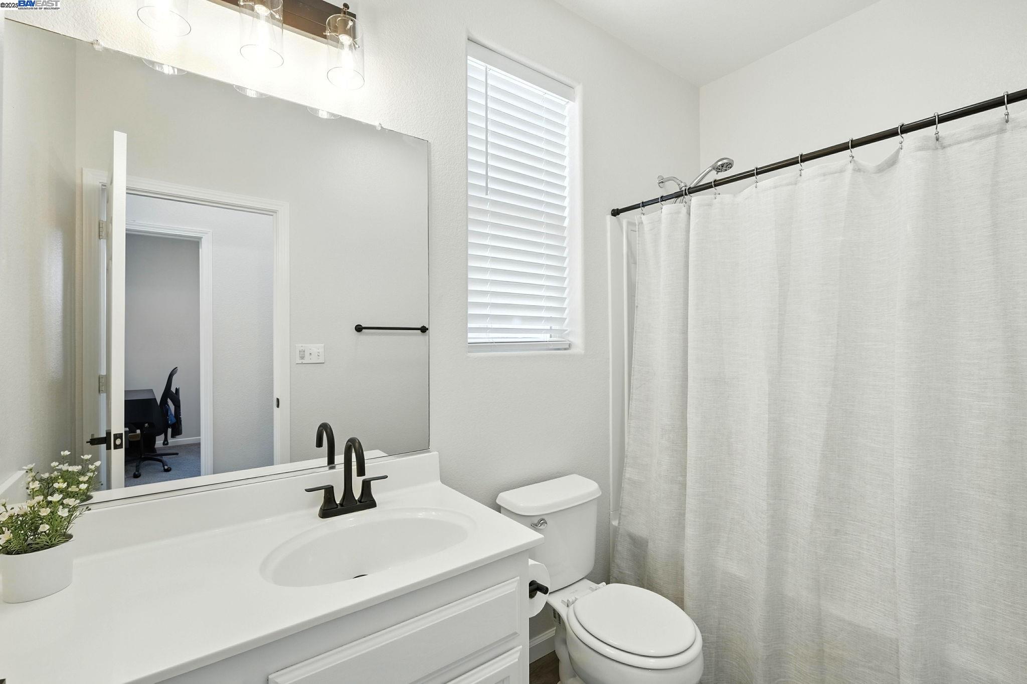 2501 Aimonetti ave, Sacramento, California 95833, 2 Bedrooms Bedrooms, 4 Rooms Rooms,2 BathroomsBathrooms,Residential,For Sale,2501 Aimonetti ave,41106853
