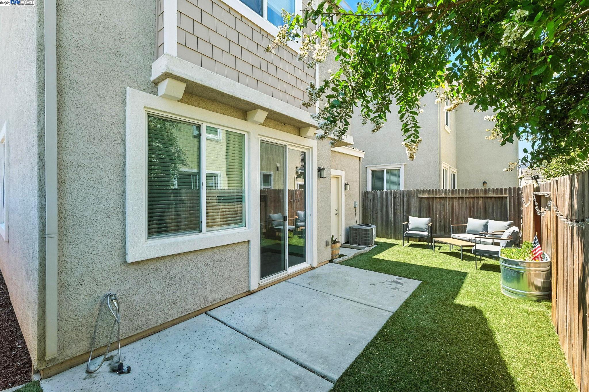 2501 Aimonetti ave, Sacramento, California 95833, 2 Bedrooms Bedrooms, 4 Rooms Rooms,2 BathroomsBathrooms,Residential,For Sale,2501 Aimonetti ave,41106853