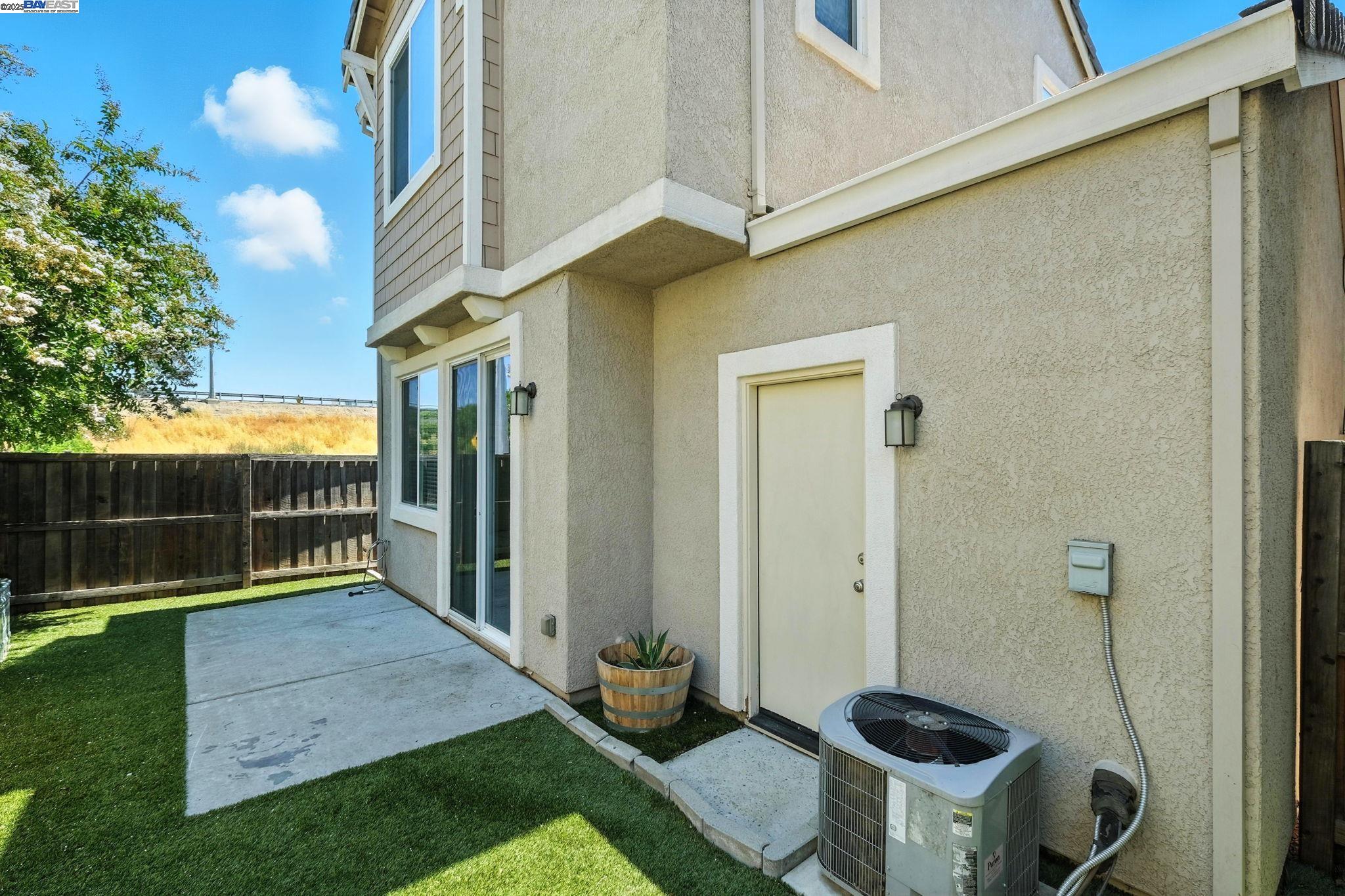 2501 Aimonetti ave, Sacramento, California 95833, 2 Bedrooms Bedrooms, 4 Rooms Rooms,2 BathroomsBathrooms,Residential,For Sale,2501 Aimonetti ave,41106853