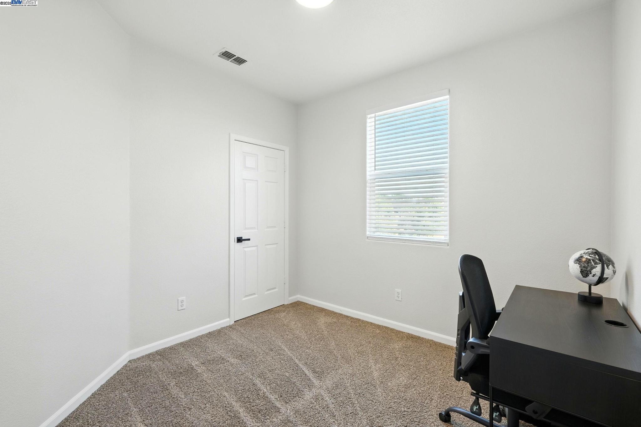 2501 Aimonetti ave, Sacramento, California 95833, 2 Bedrooms Bedrooms, 4 Rooms Rooms,2 BathroomsBathrooms,Residential,For Sale,2501 Aimonetti ave,41106853