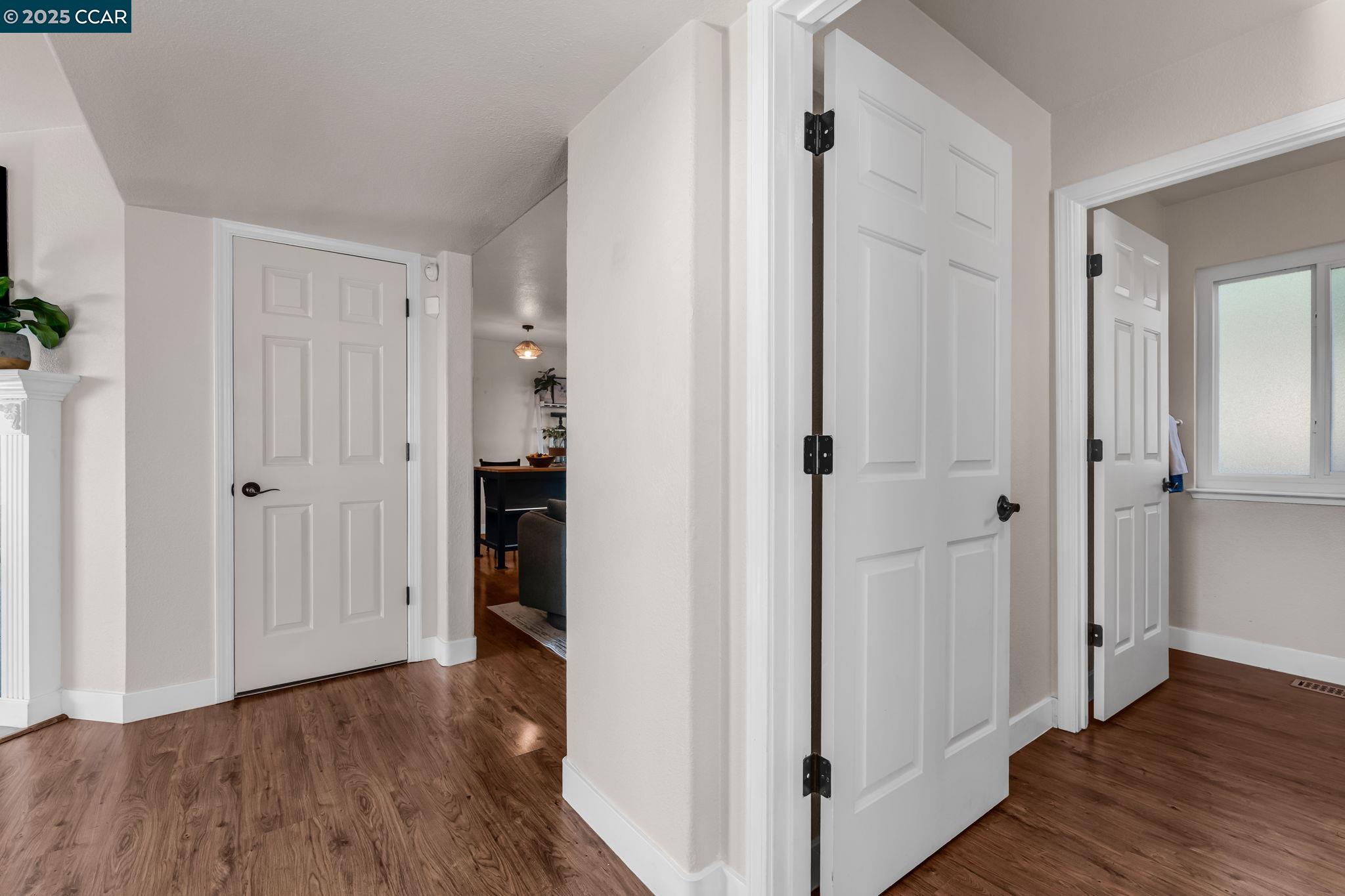 122 Alpine Ct, San Pablo, California 94806, 3 Bedrooms Bedrooms, 9 Rooms Rooms,2 BathroomsBathrooms,Residential,For Sale,122 Alpine Ct,41106854